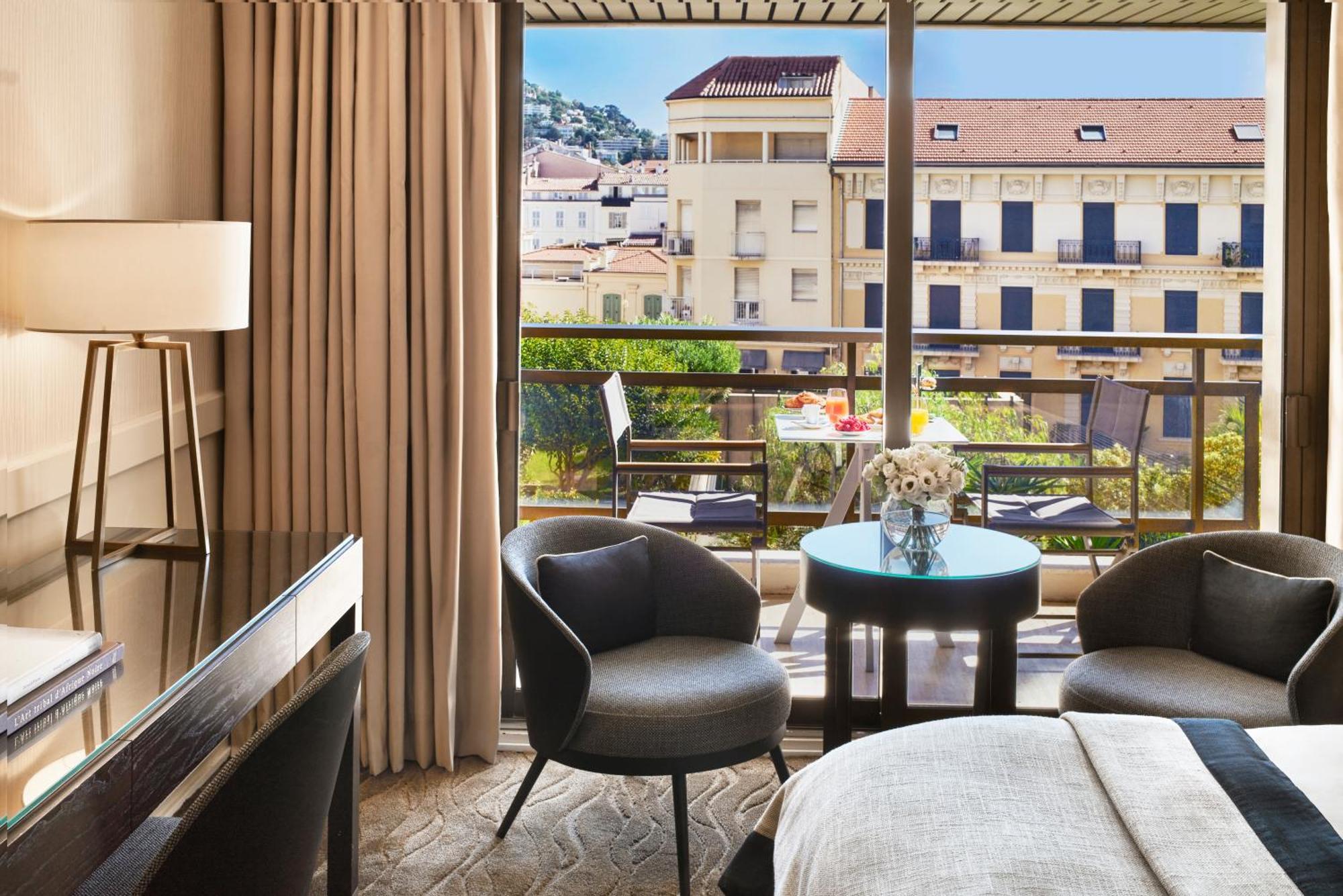 Superior Room Garden View With Terrace