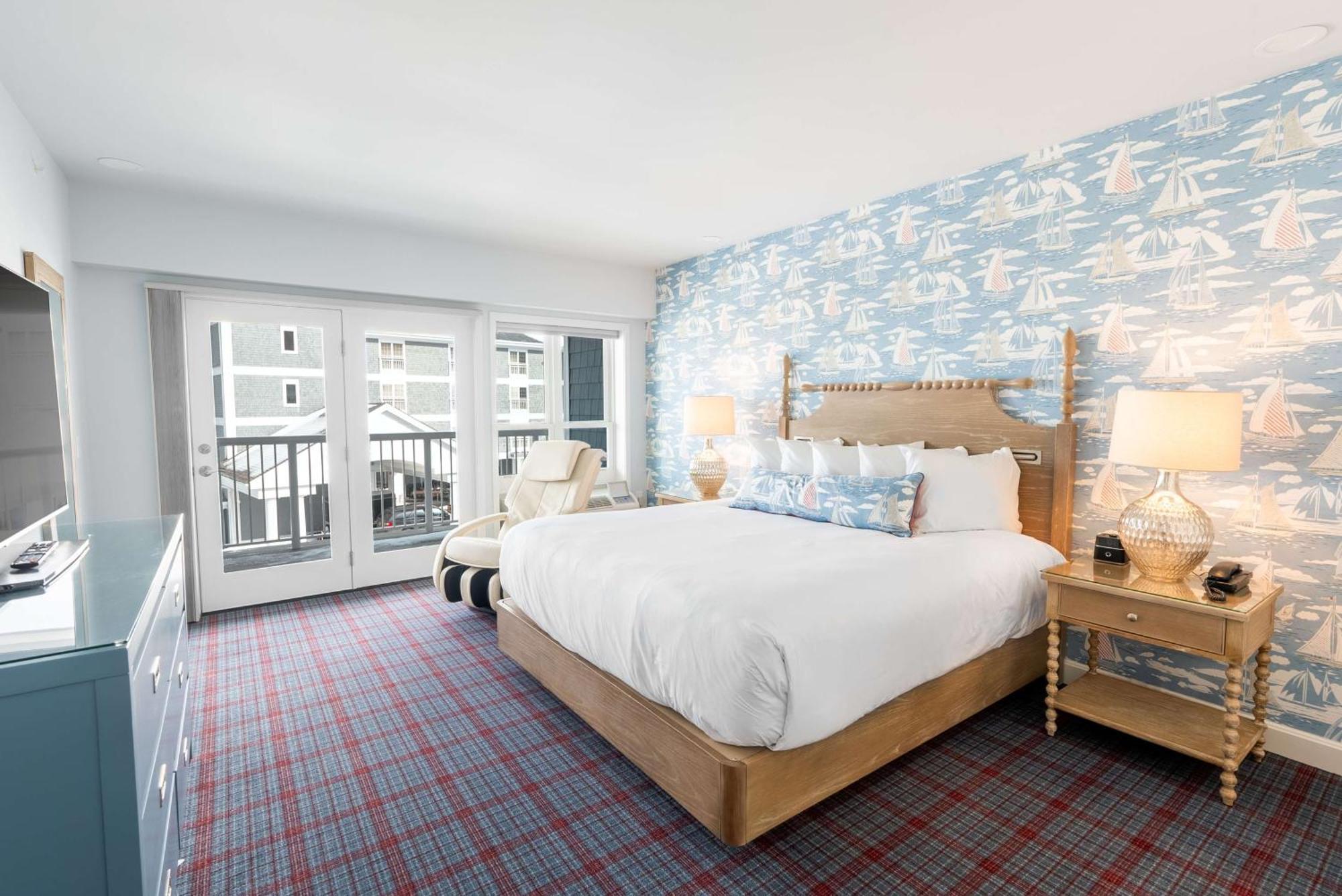 Oceanview Eden King Apartment (Accessible)