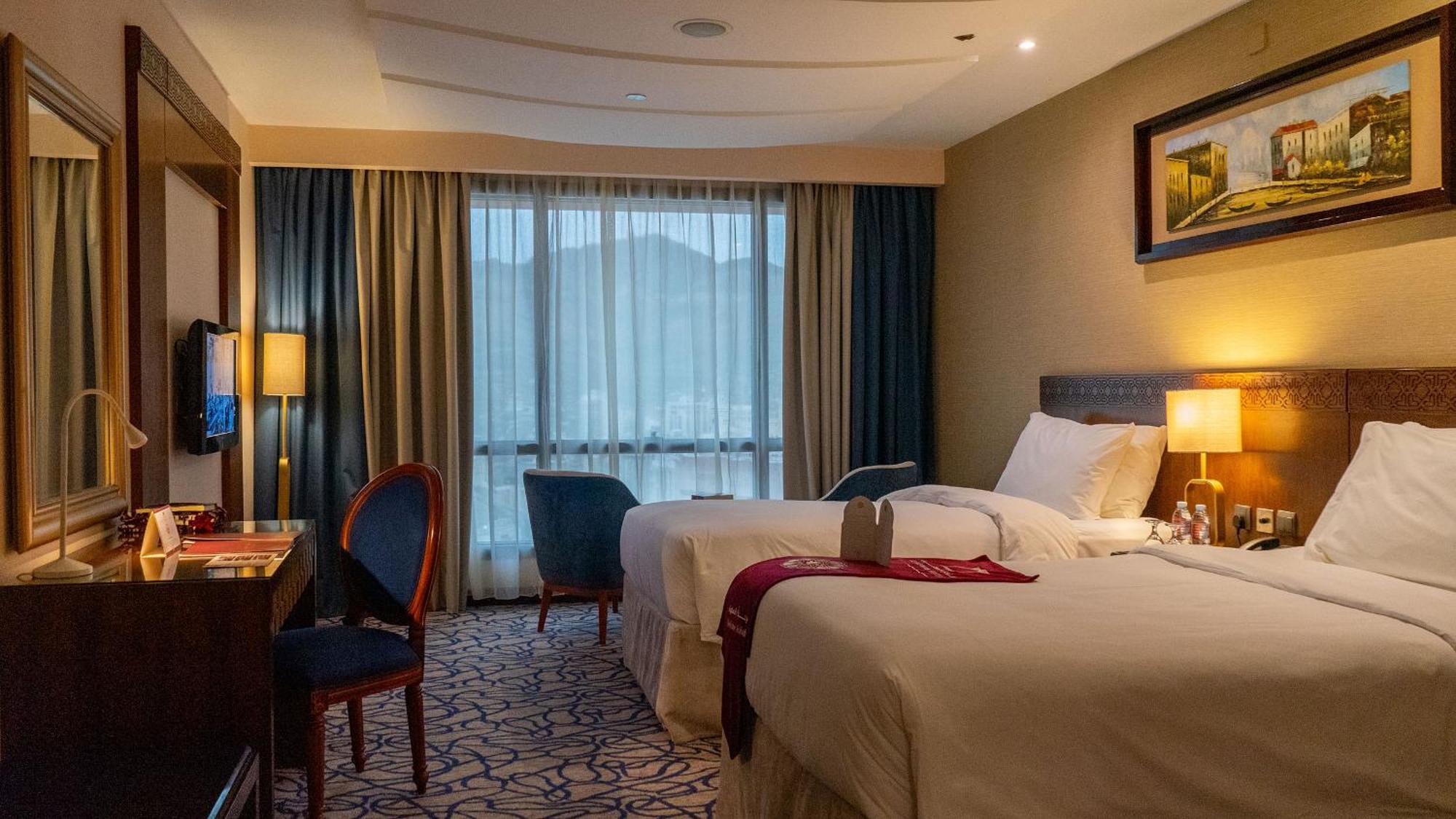 Royal Two-Bedroom Suite Kaaba View