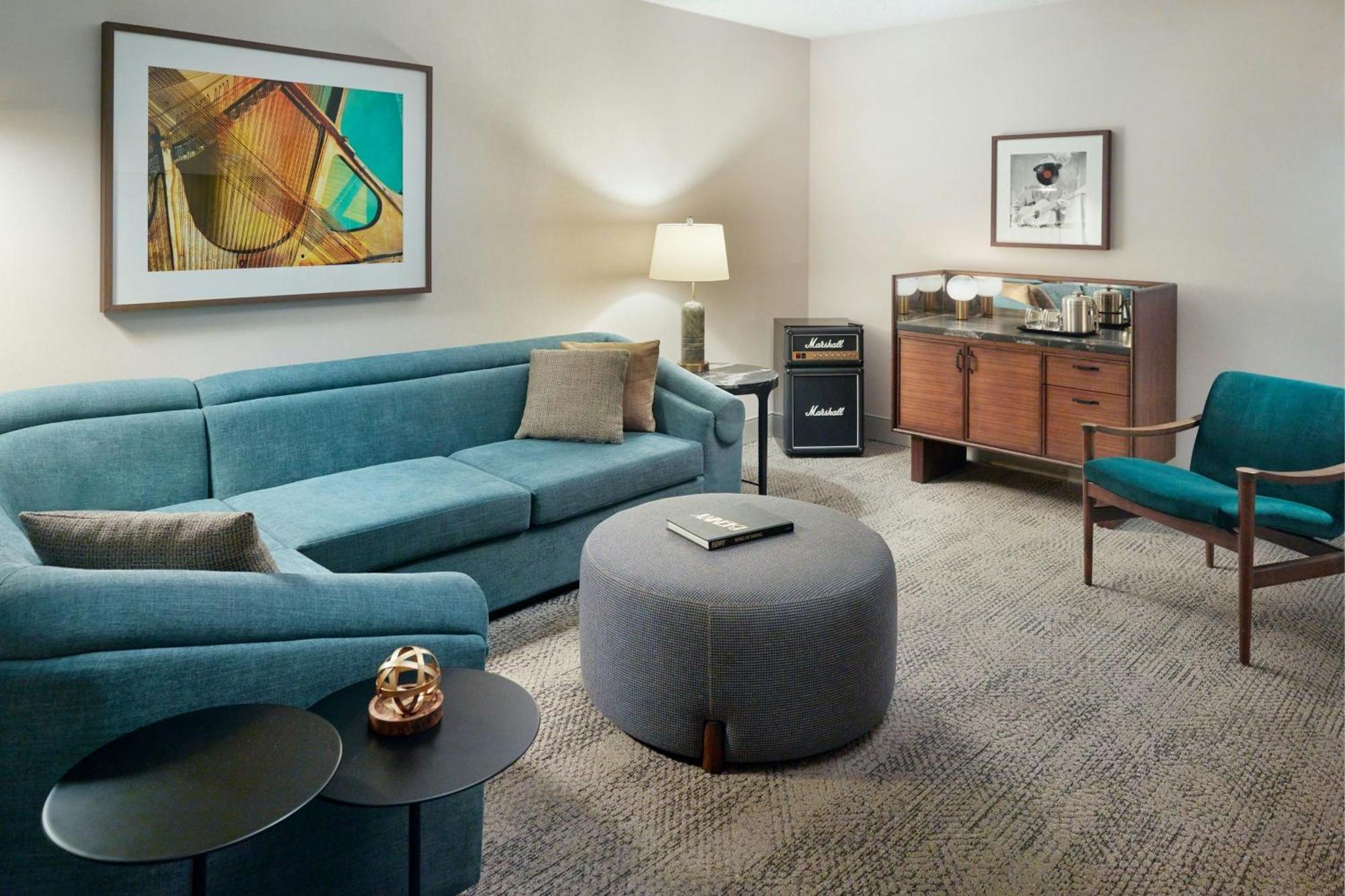 Executive Suite 1 King