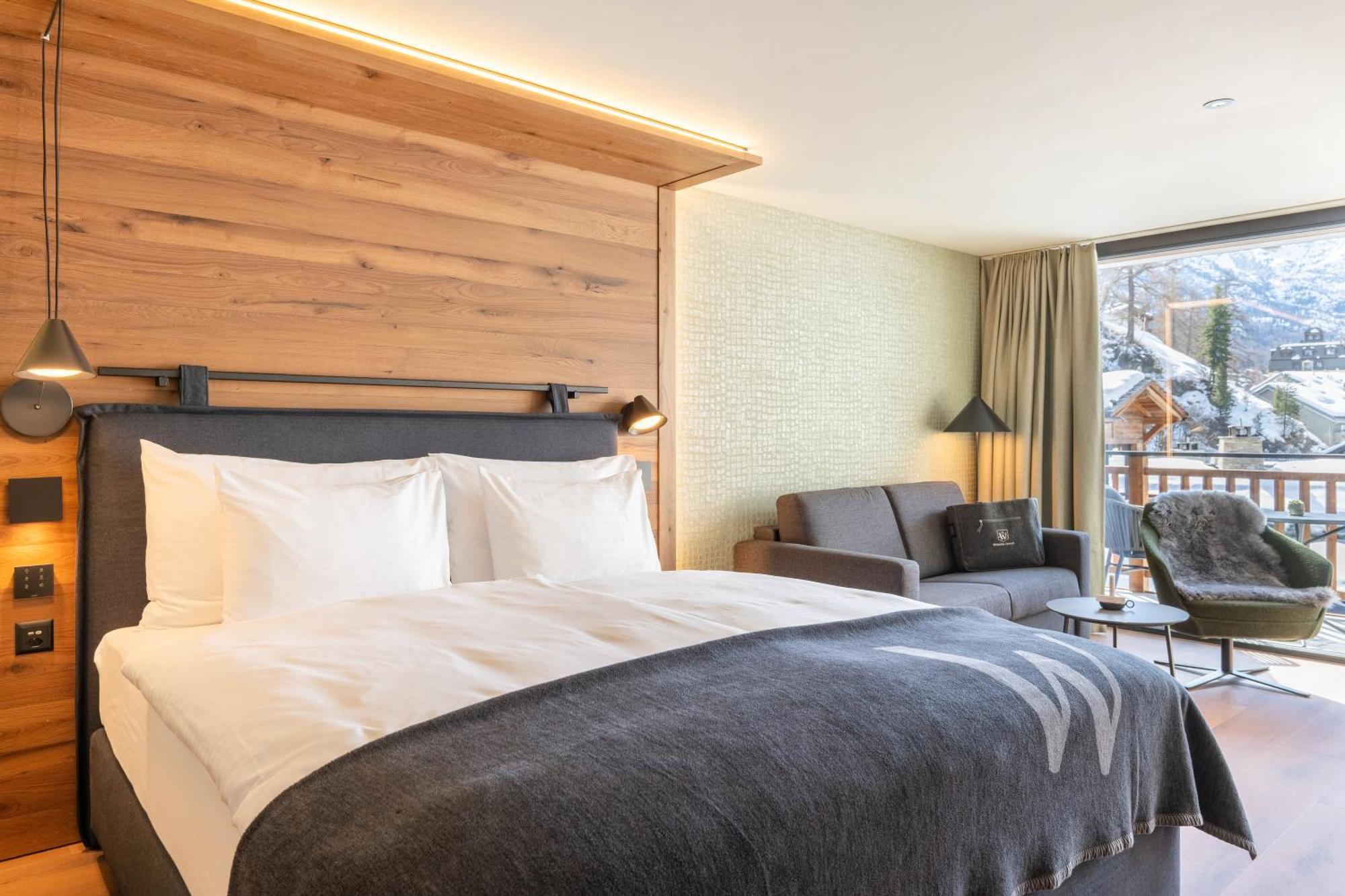 Junior Suite South