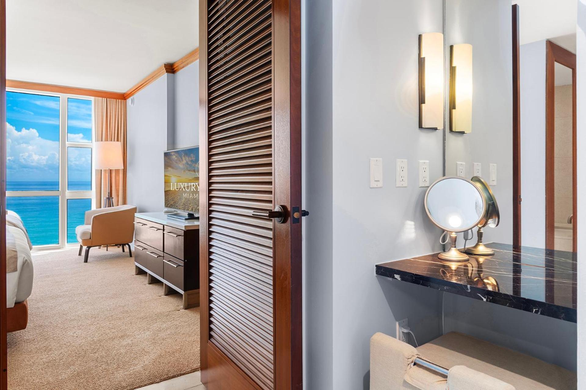 Two-Bedroom Apartment Oceanfront