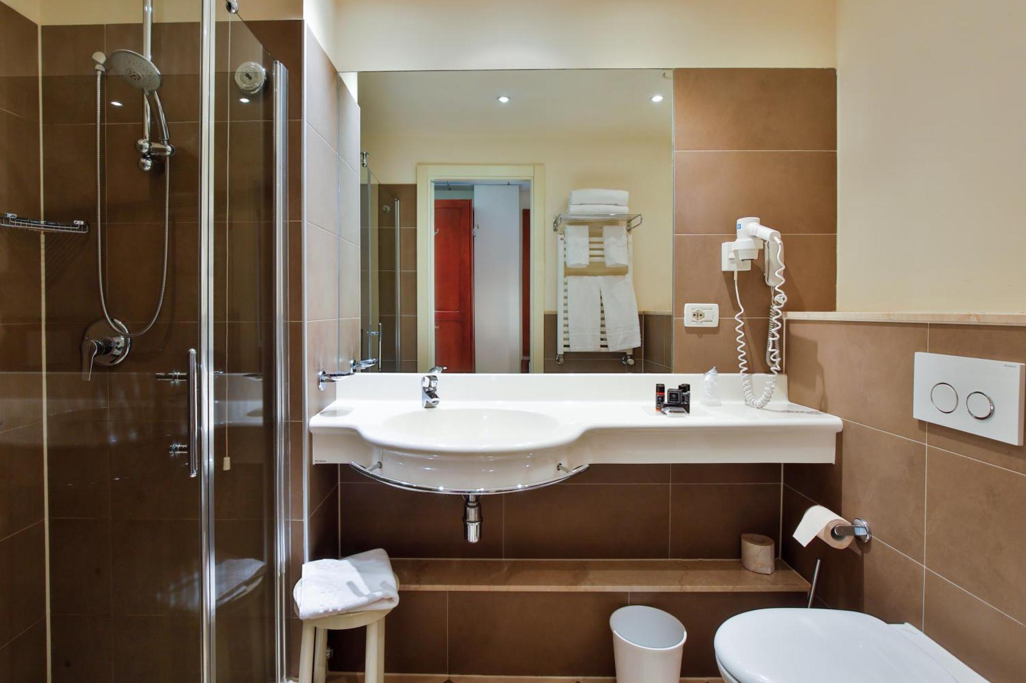 Comfort Double or Twin Room