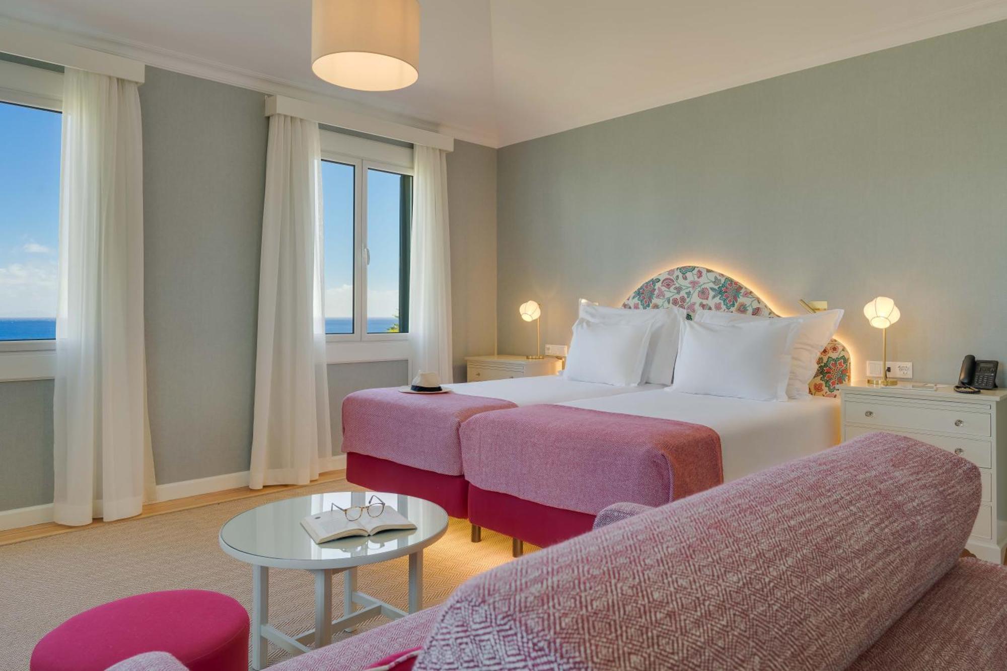 Junior Suite with Sea Side View