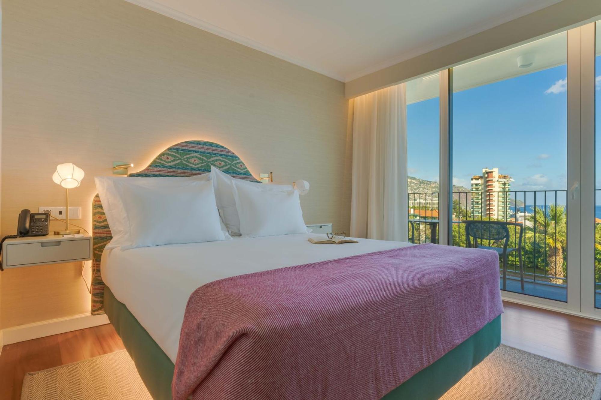 Double or Twin Room with Side Sea View and Balcony