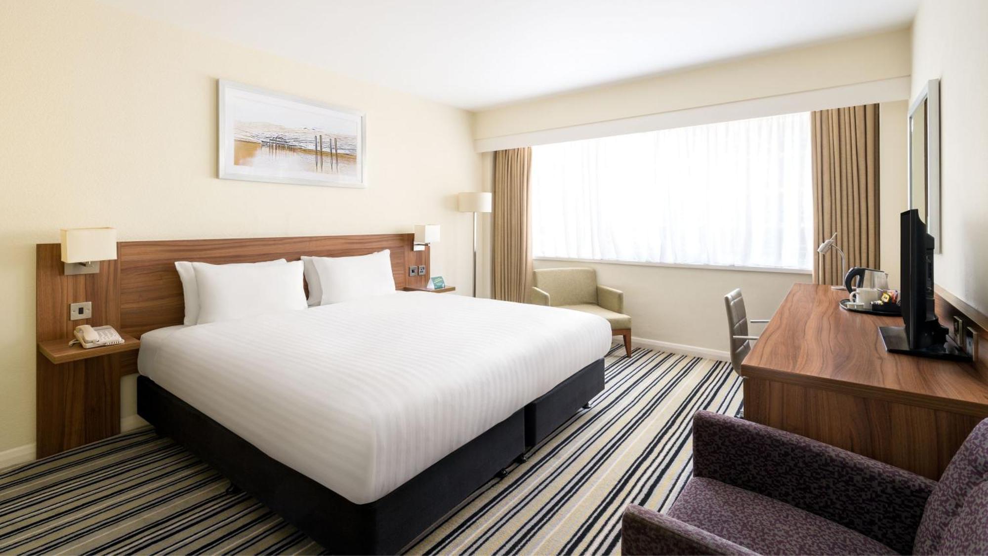 Standard King Room - Accessible