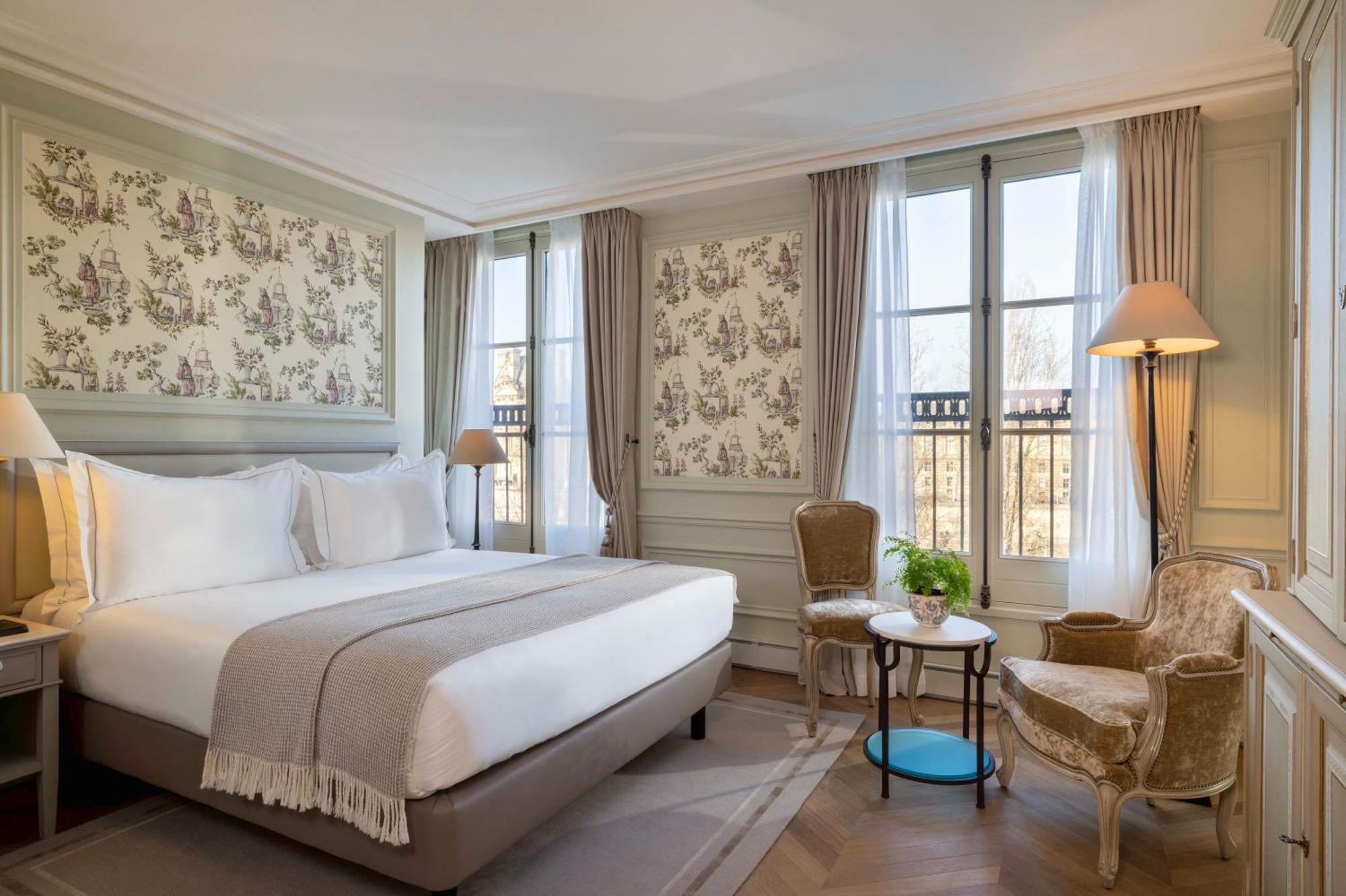 Deluxe Room River View