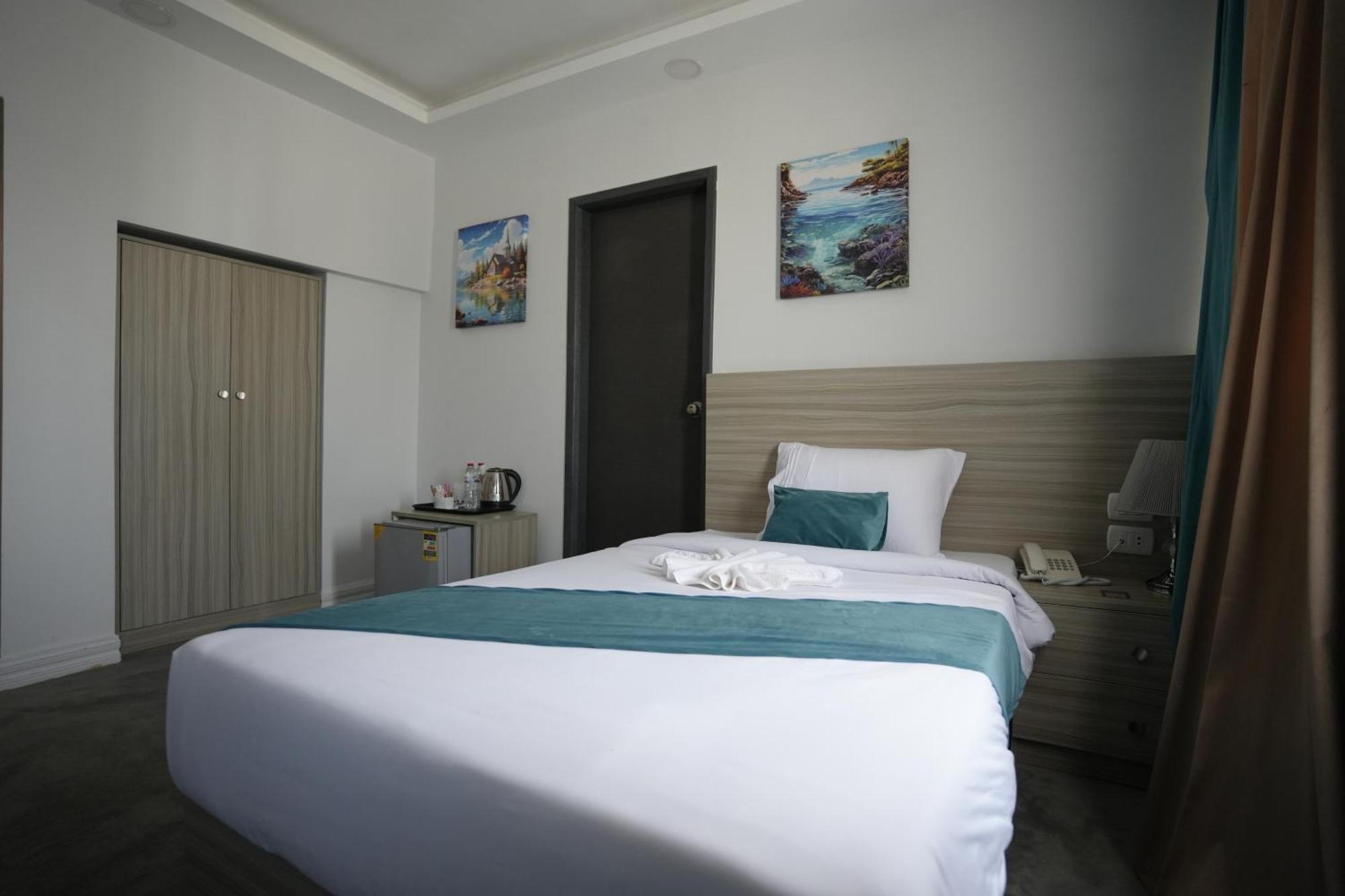Superior King or Twin Room