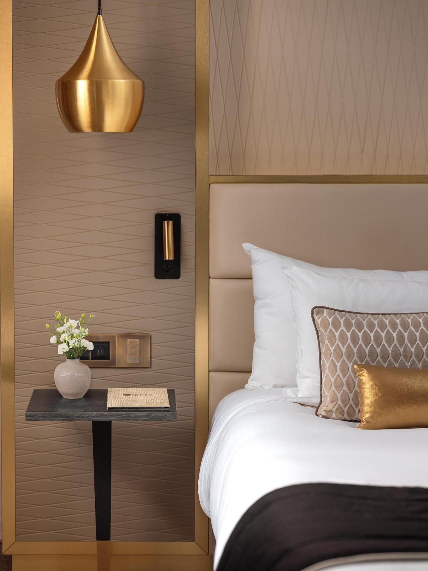 Privilege King Room