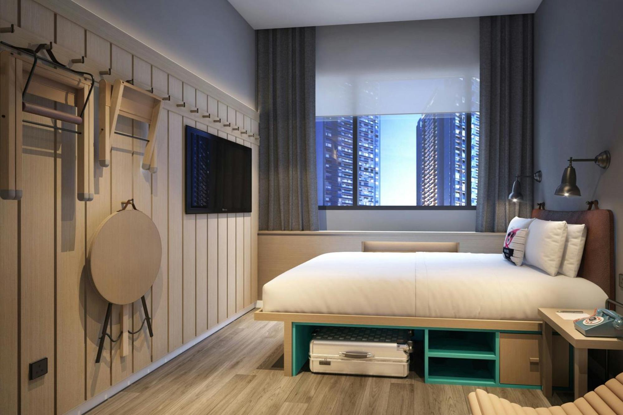 Moxy Deluxe Room