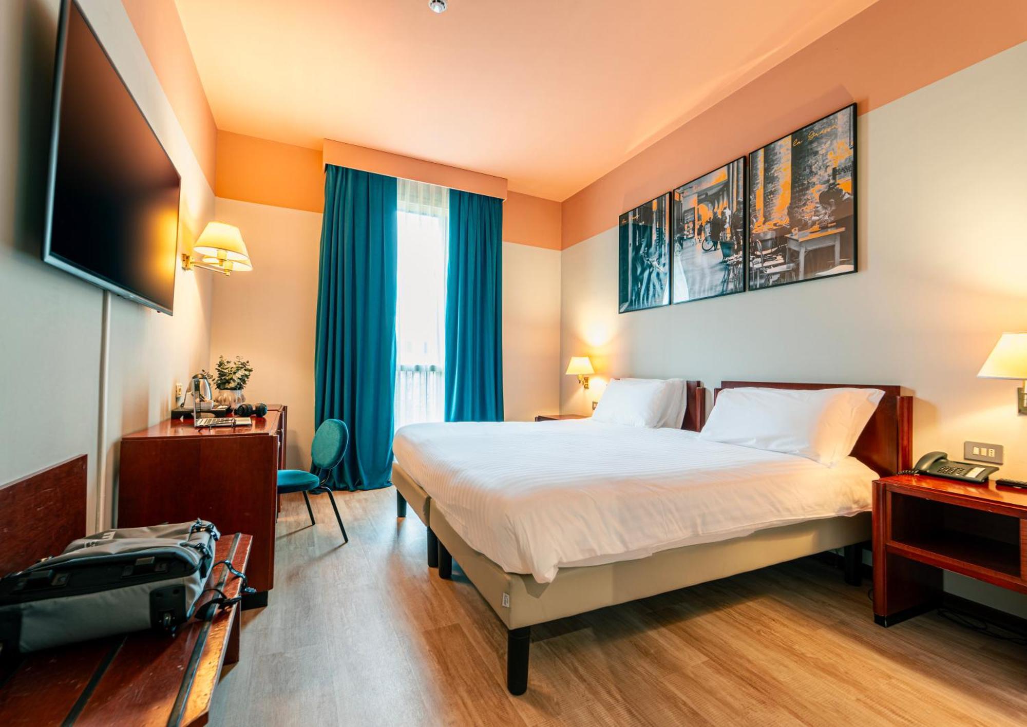 Classic Double Room
