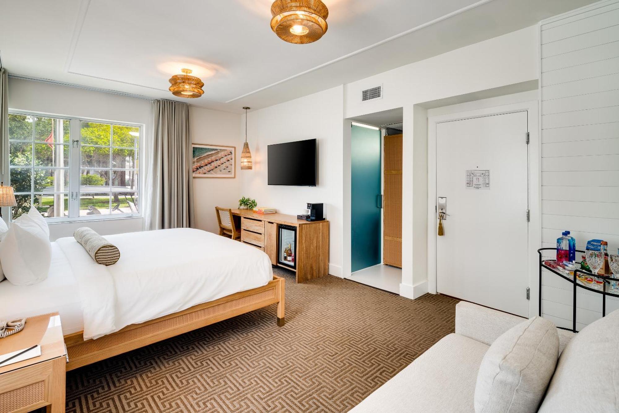 Junior Suite Park View King