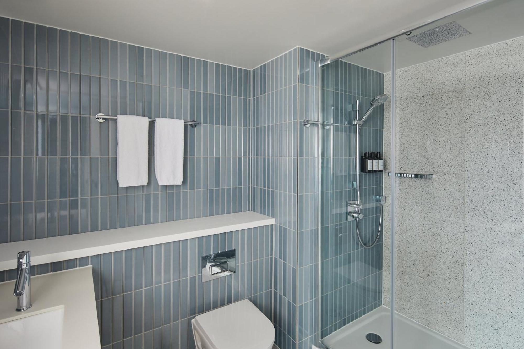 Premium King Room