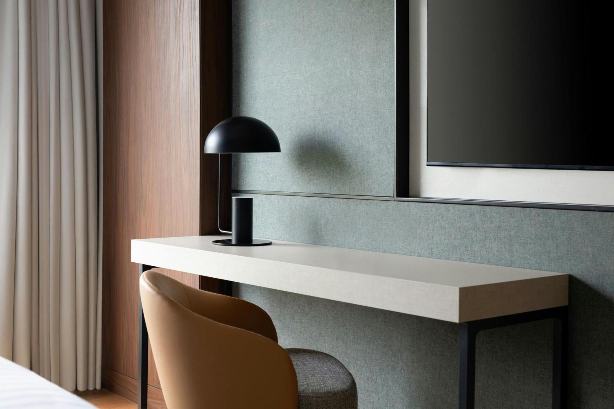 Executive King Room