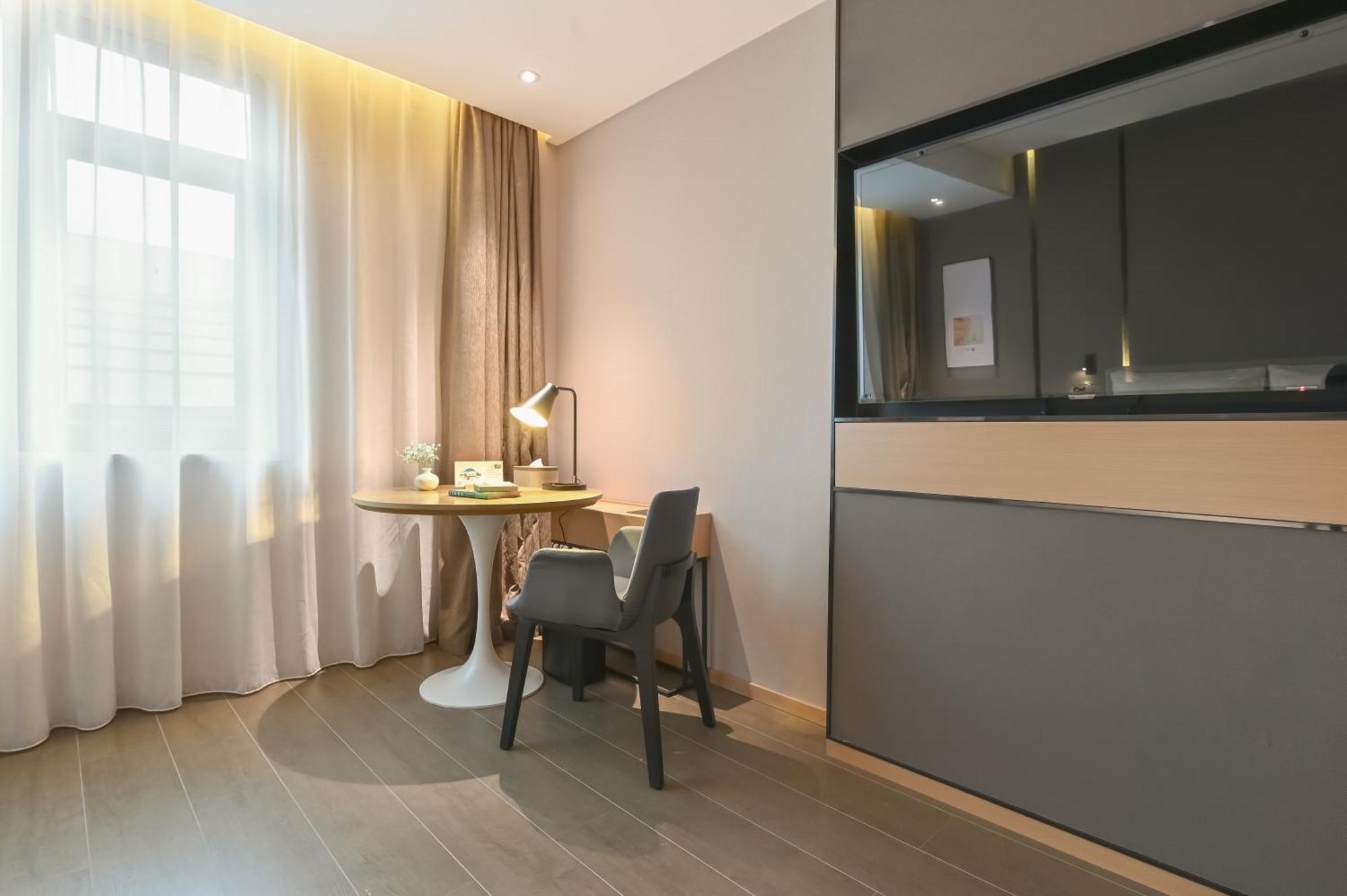Jimu Double Room