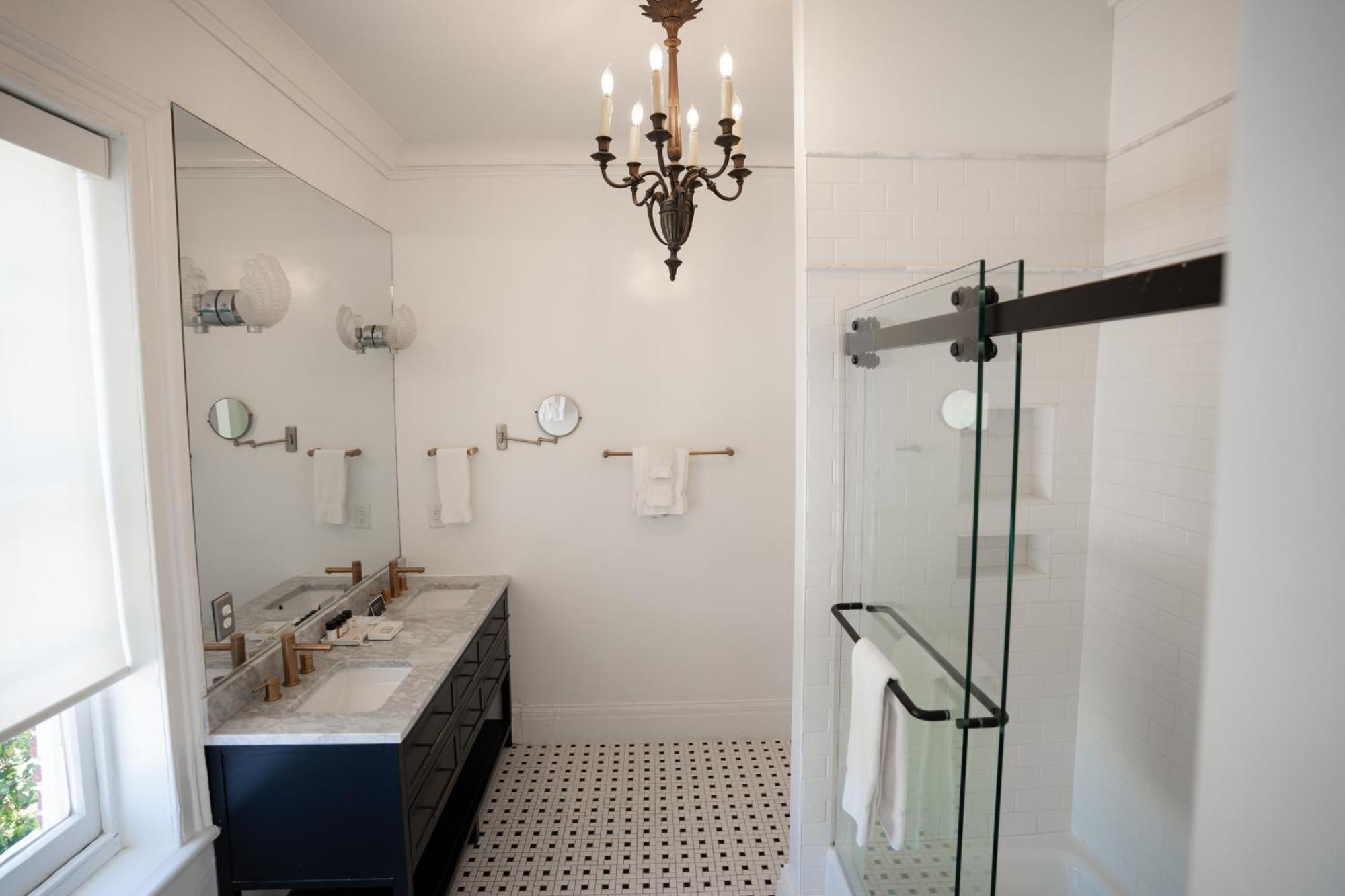 Simonds Suite