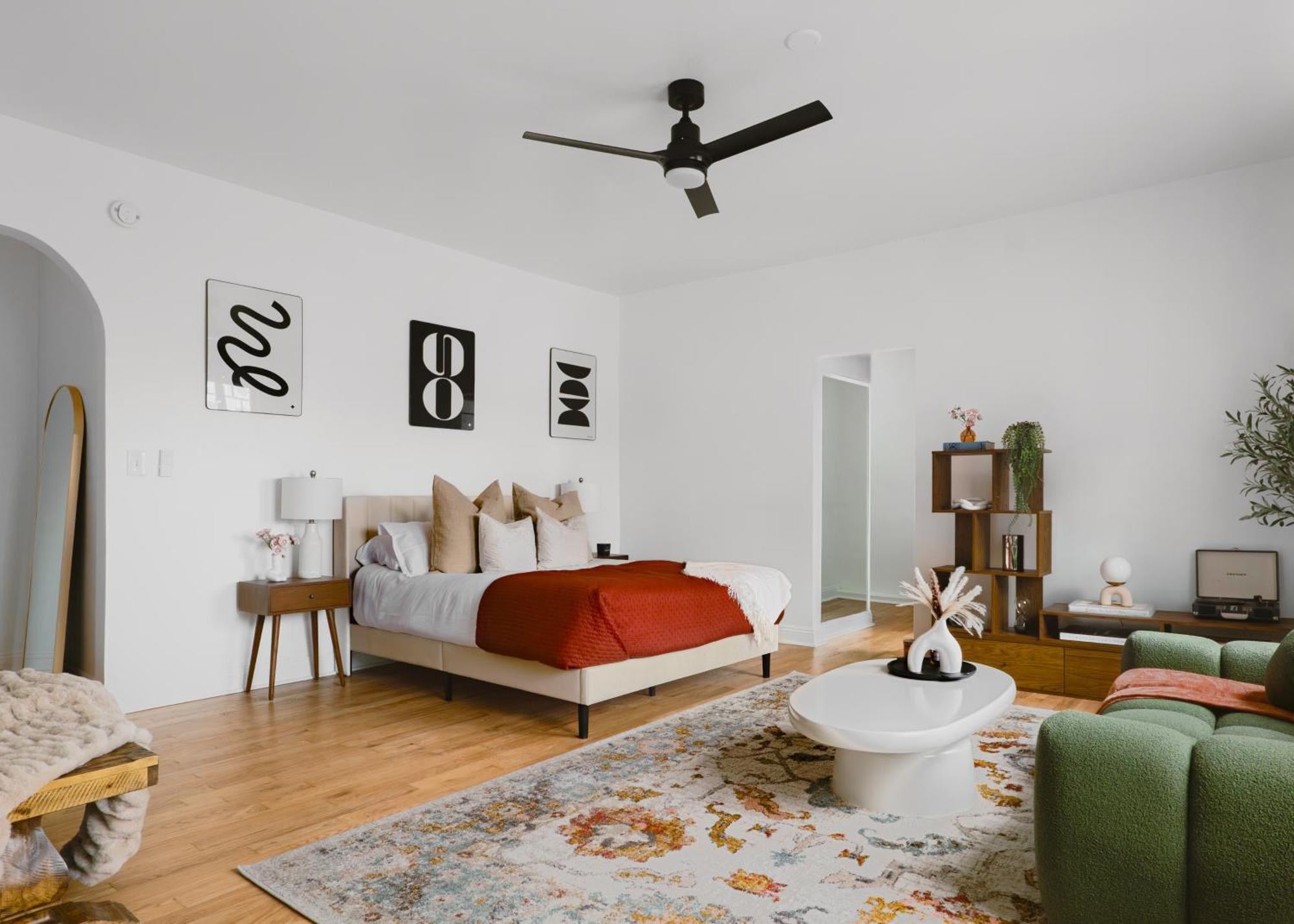 Deluxe Suite