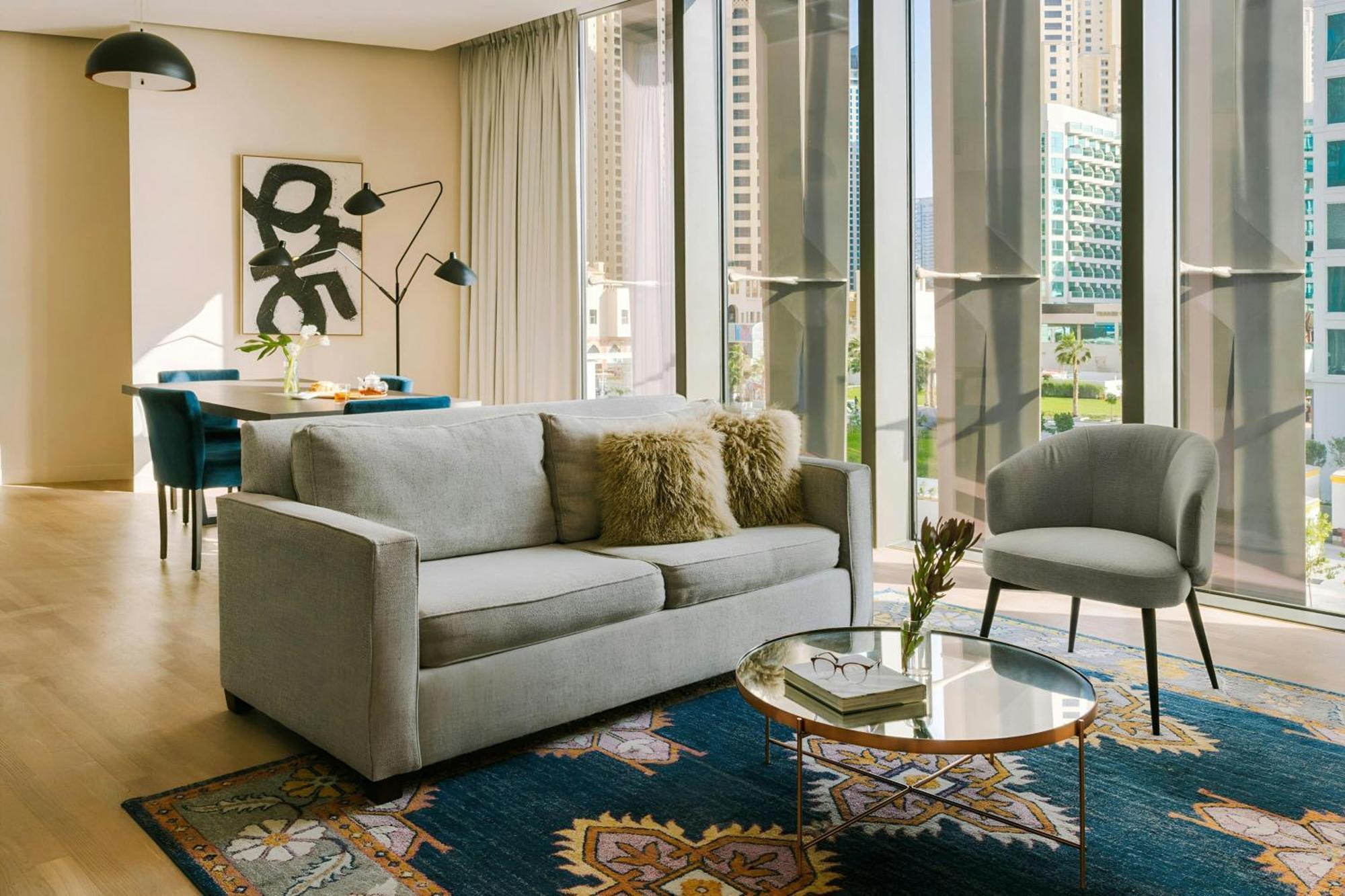 One-Bedroom Apartment with King or Queen Bed, Sofa Bed and City View