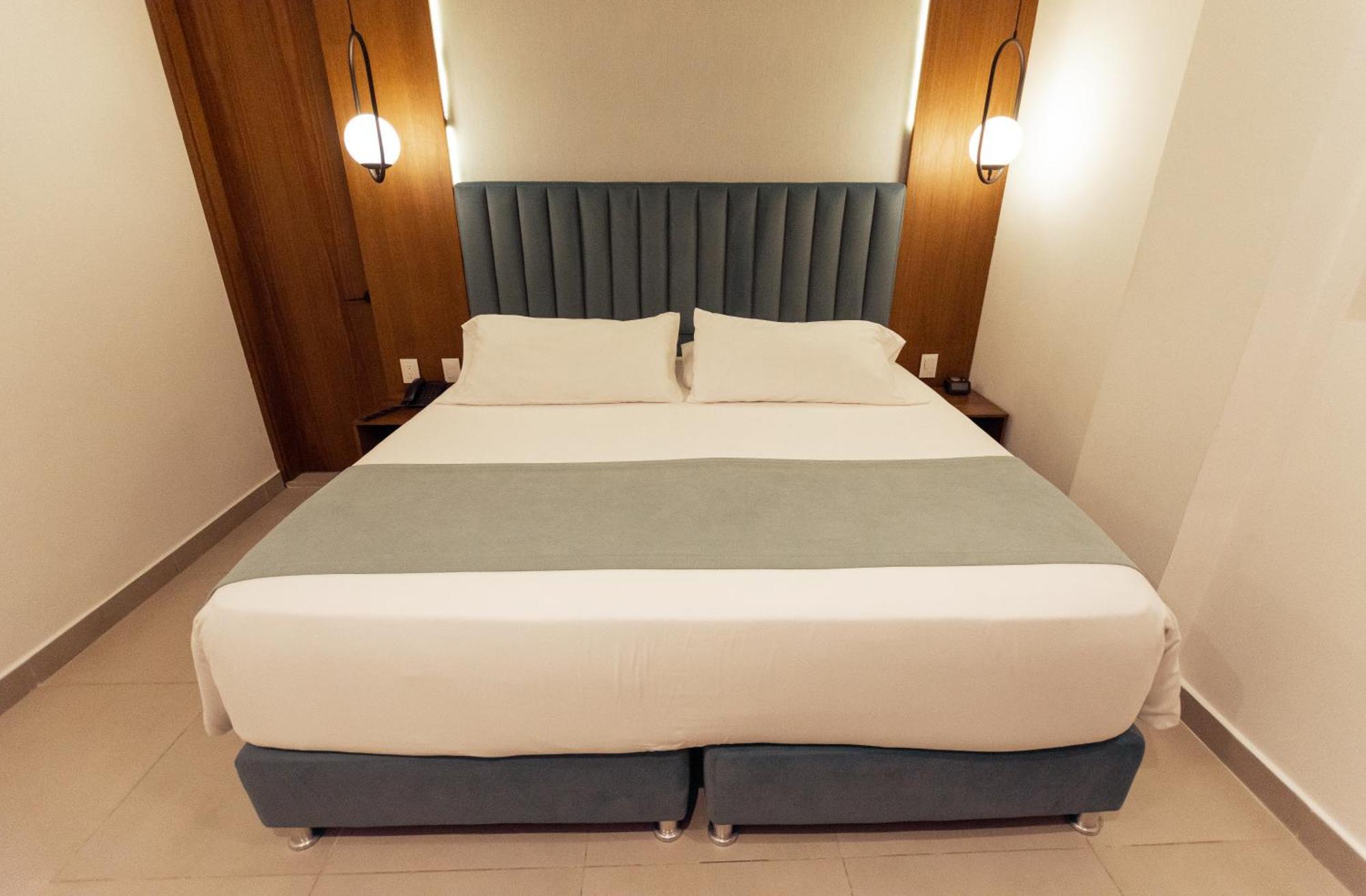 King Room with Spa Bath