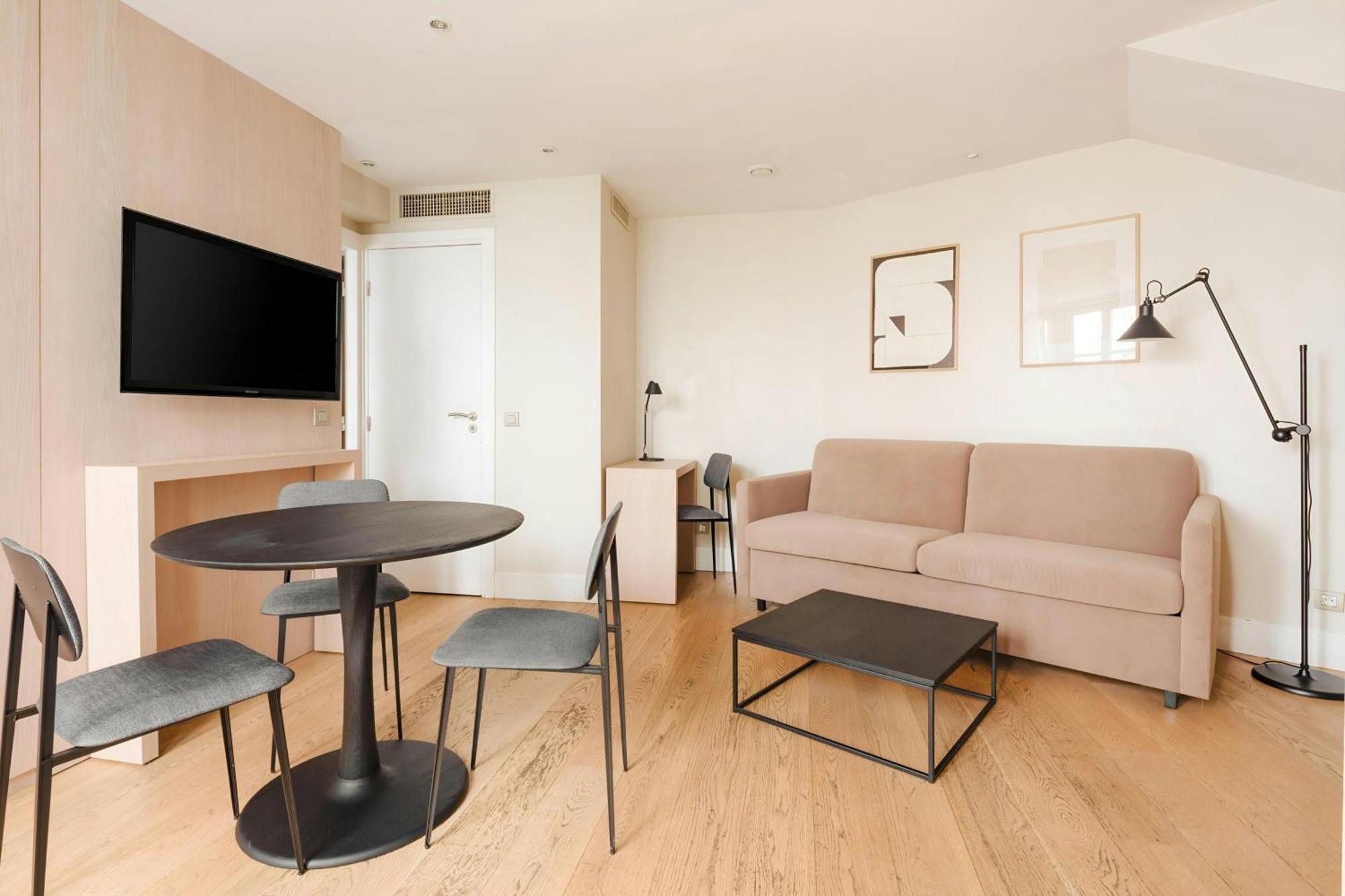 Suite avec kitchenette et coin extérieur