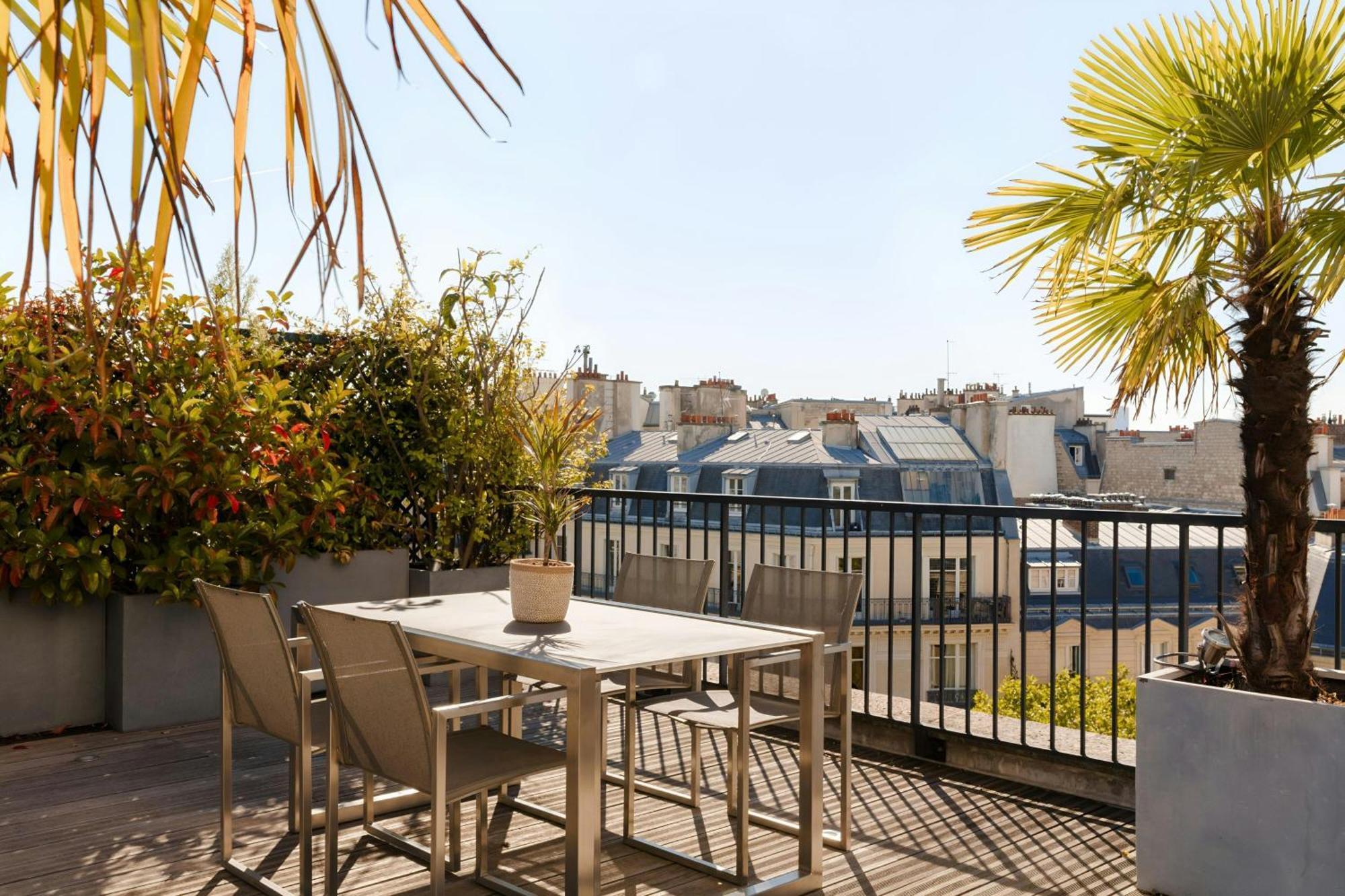Suite Rooftop avec vue panoramique Tour Eiffel