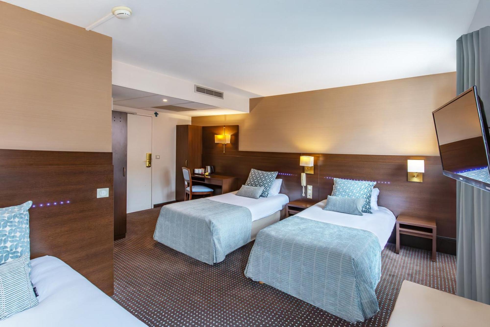 Standard Triple Room