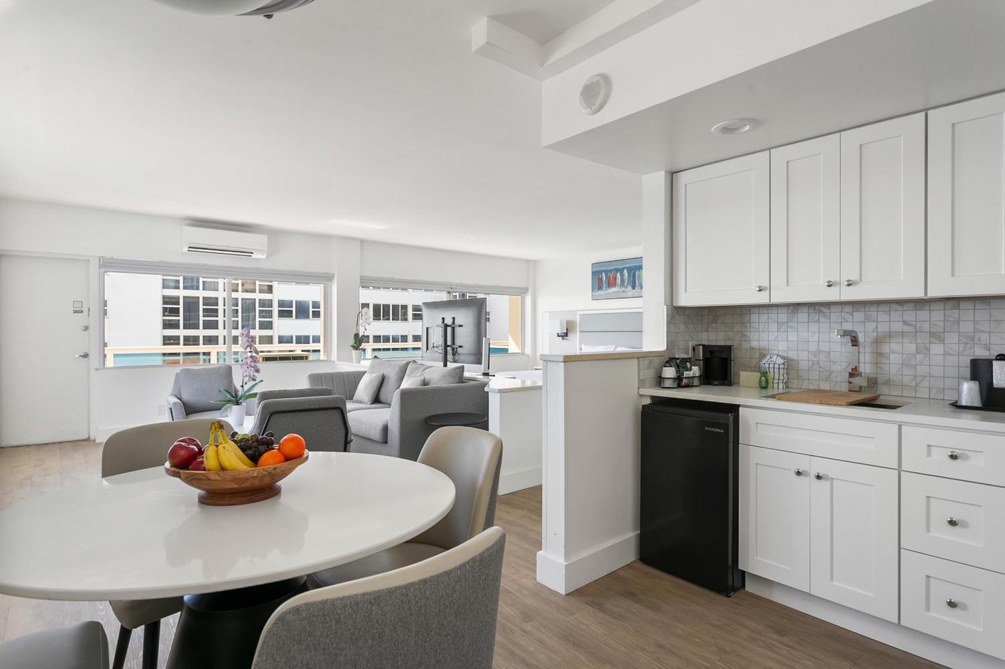 King Suite with Ocean View
