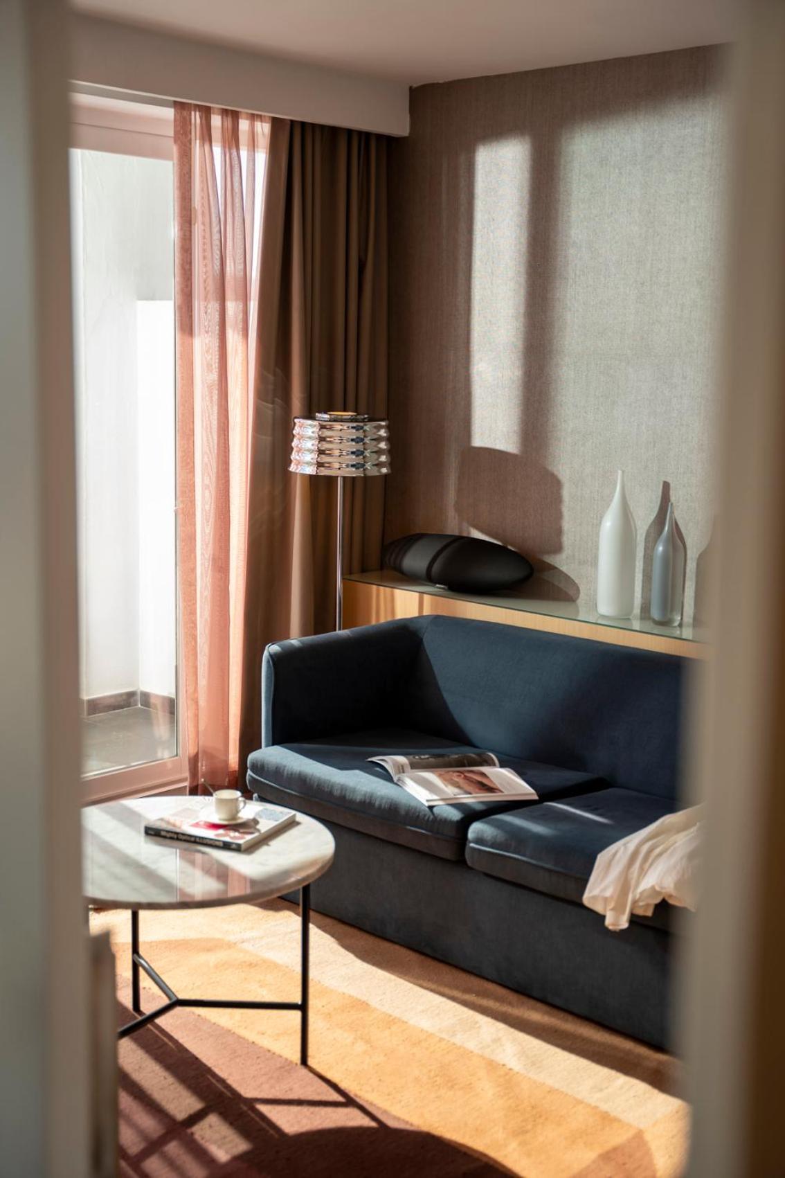 Suite Sea Old Town View