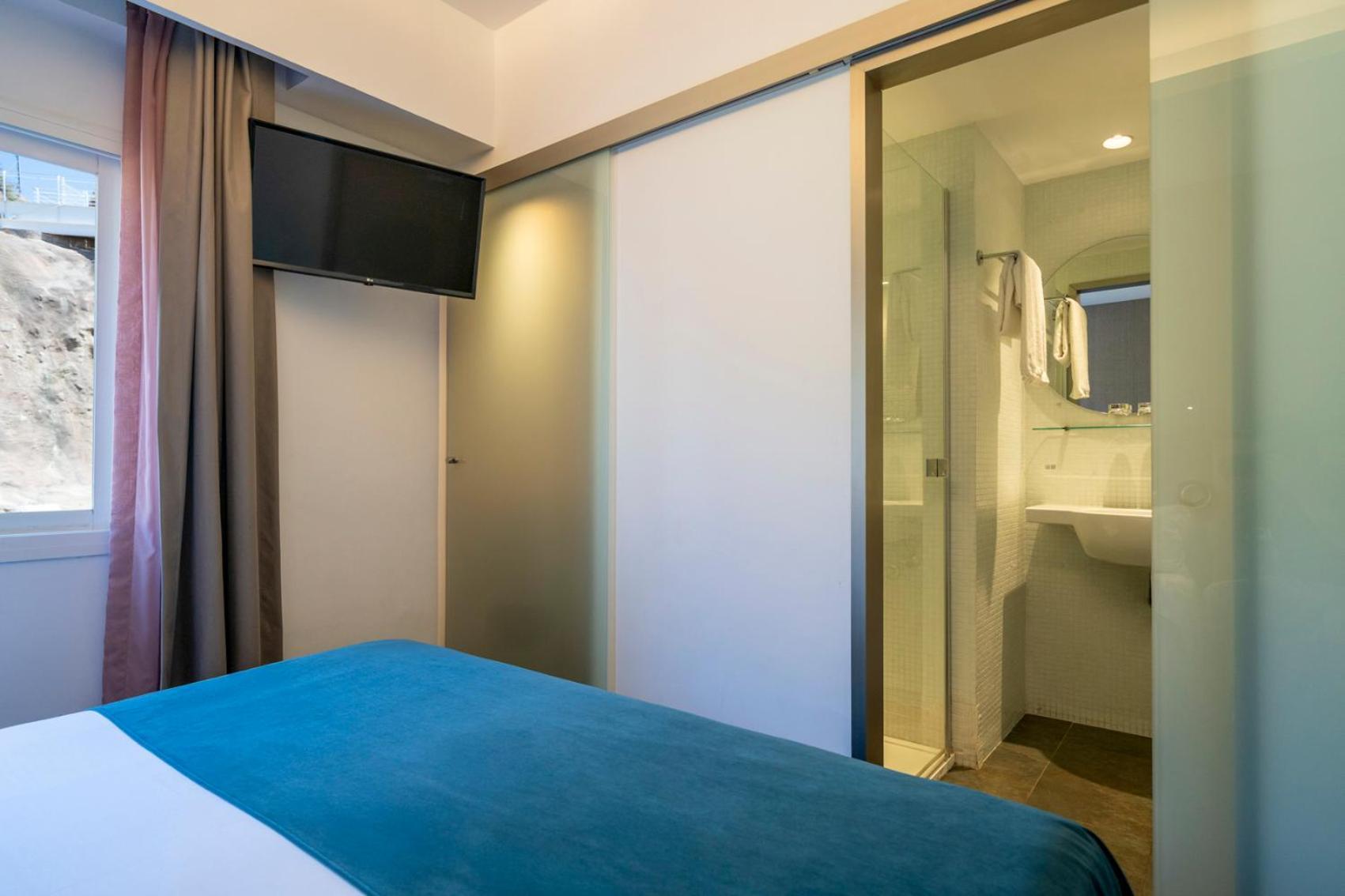 Deluxe Room Mountain View