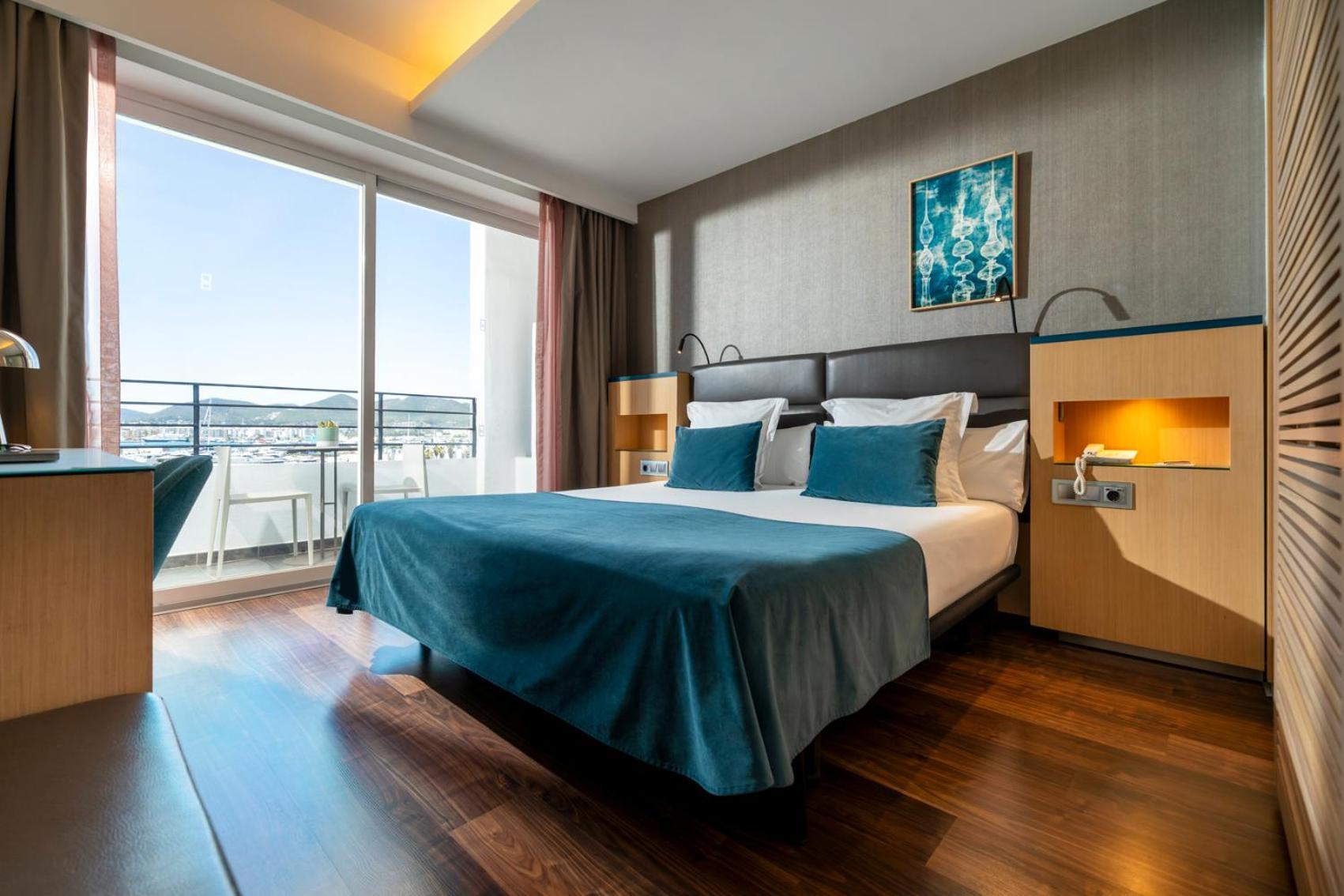 Deluxe Room Sea View