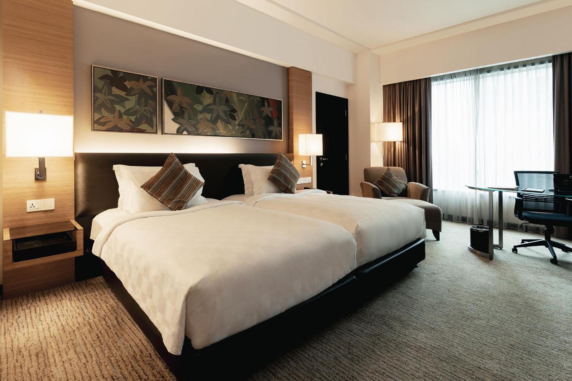 Club Deluxe Twin Room - Room with Breakfast