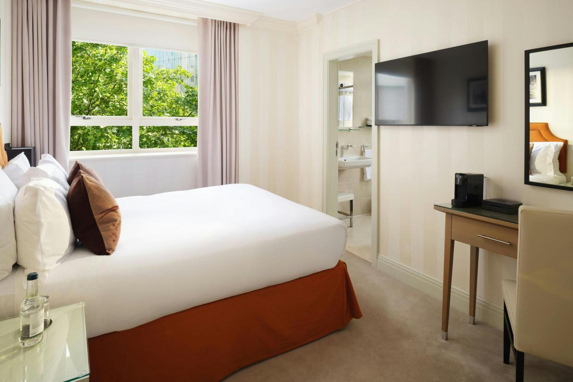 Classic Double, Guest room, 1 Double, City view,1698974857:JPEG