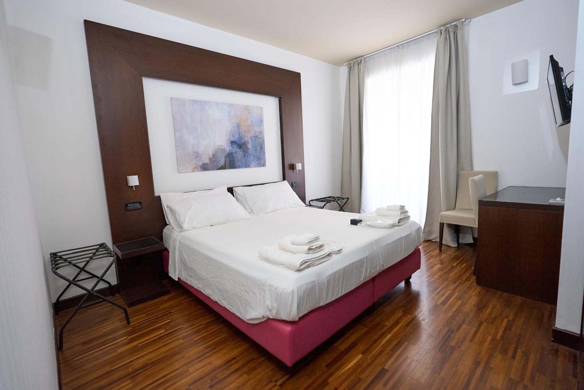 Standard King Room