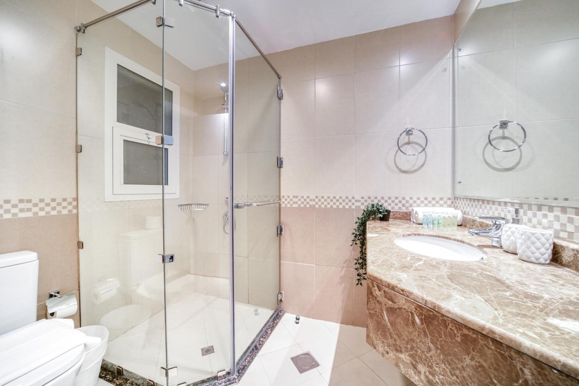 One-Bedroom Superior Apartment,1681602085:JPEG