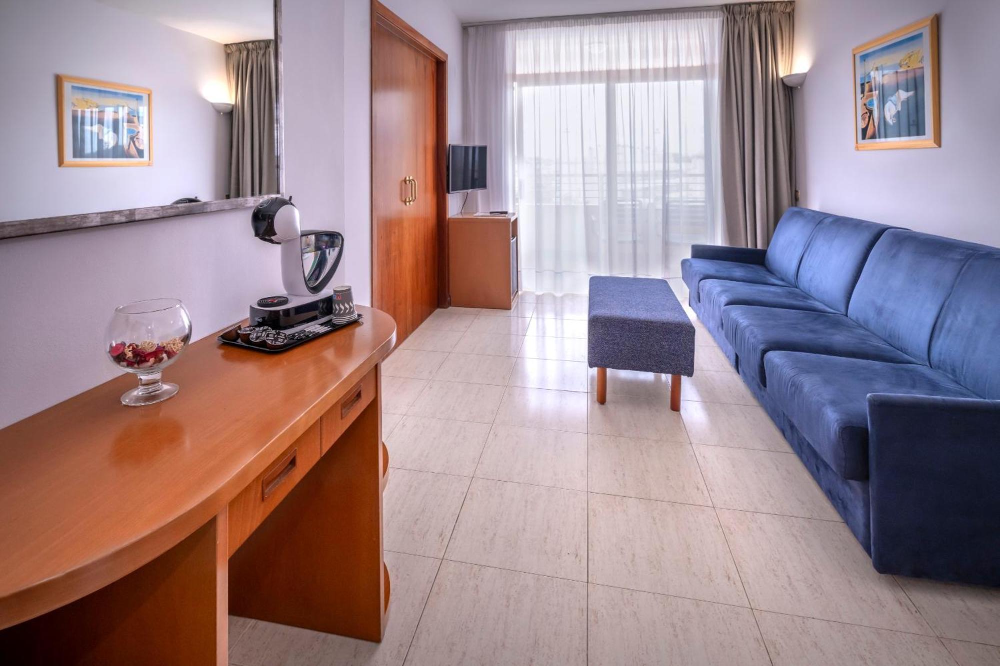 Suite with Balcony