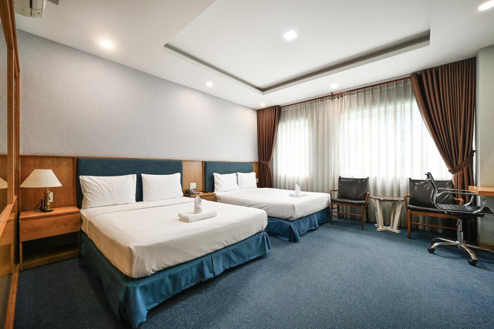 Twin Room with View