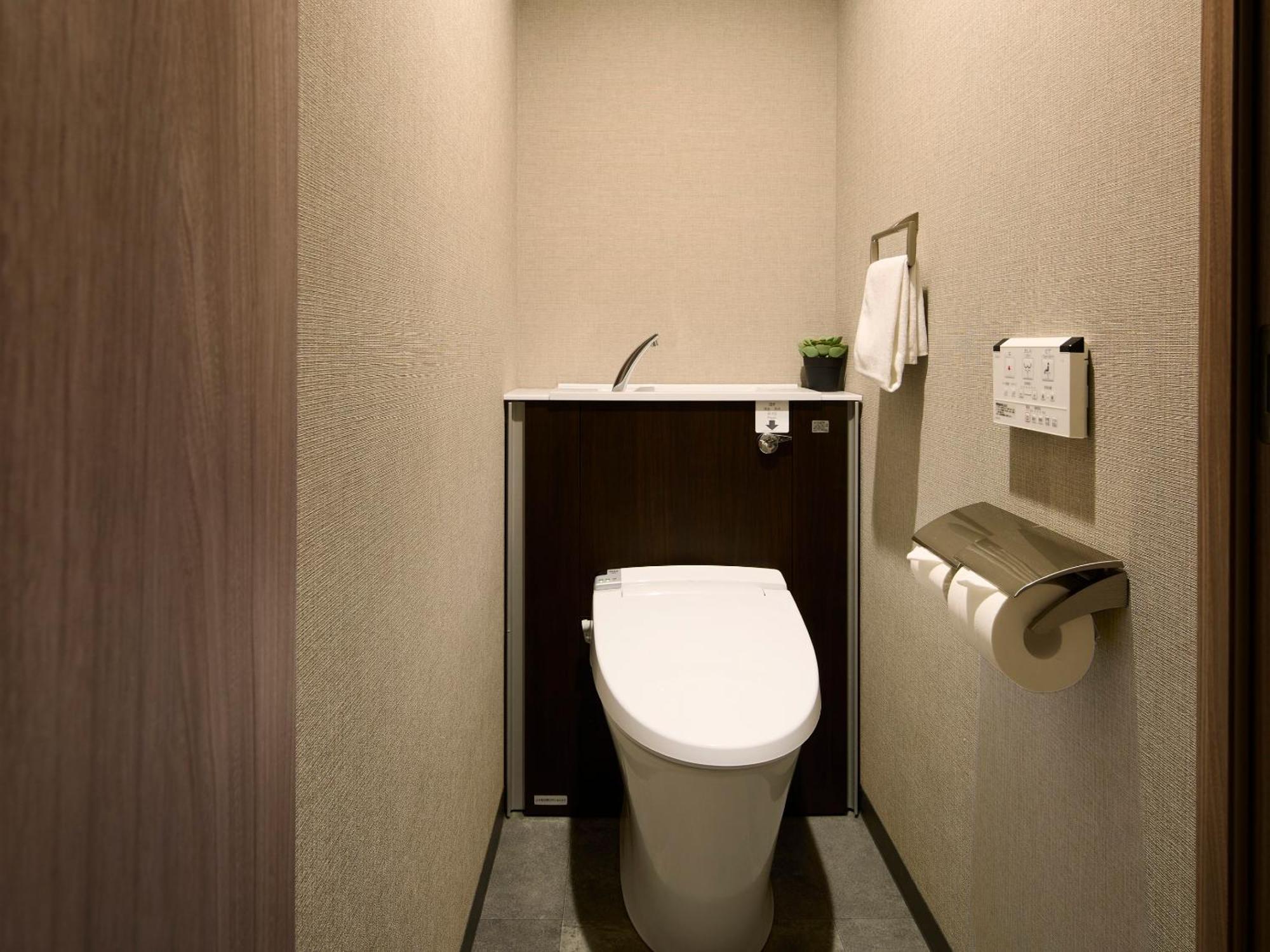 Deluxe Family Suite