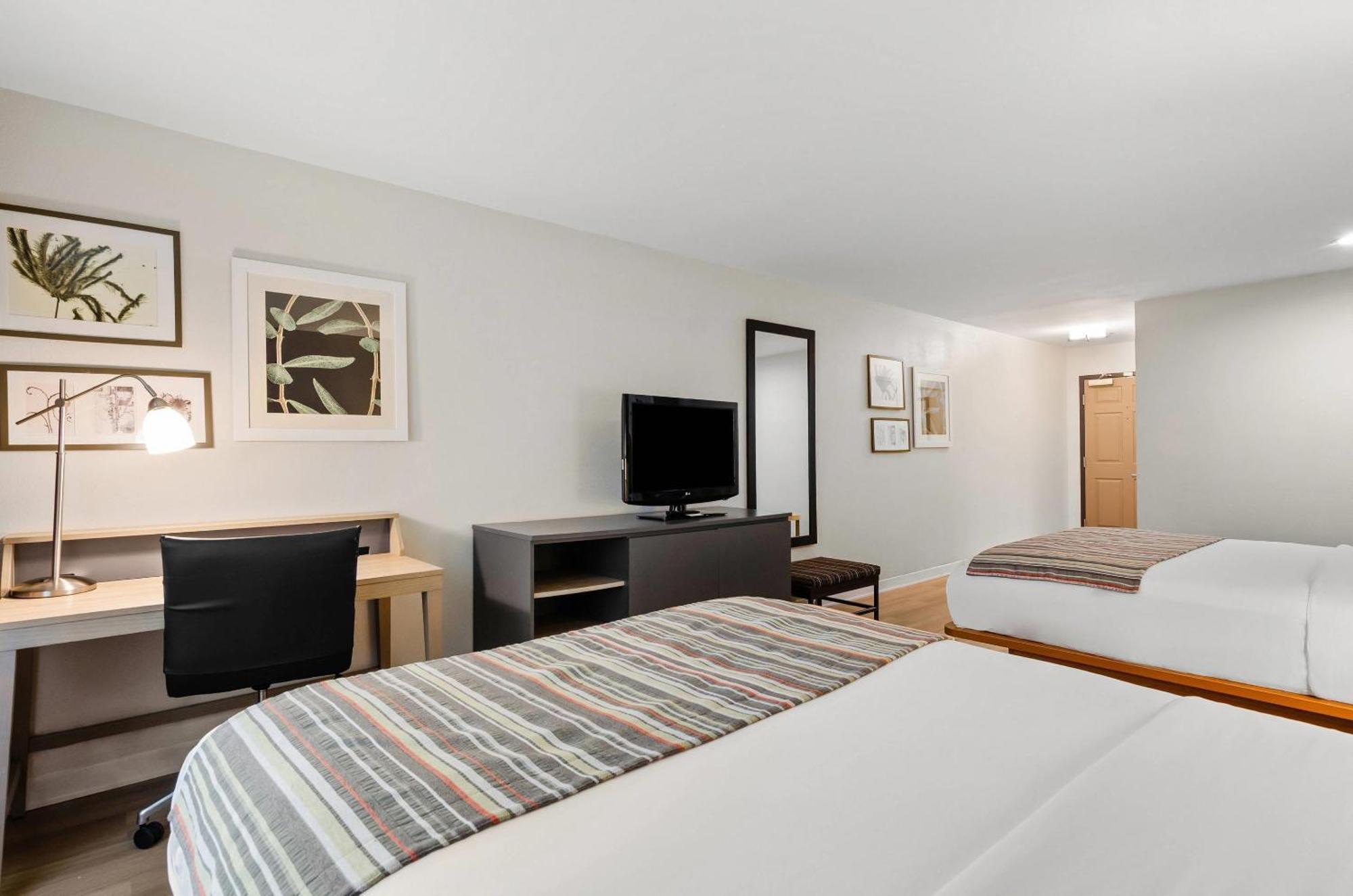 Queen Room with Two Queen Beds