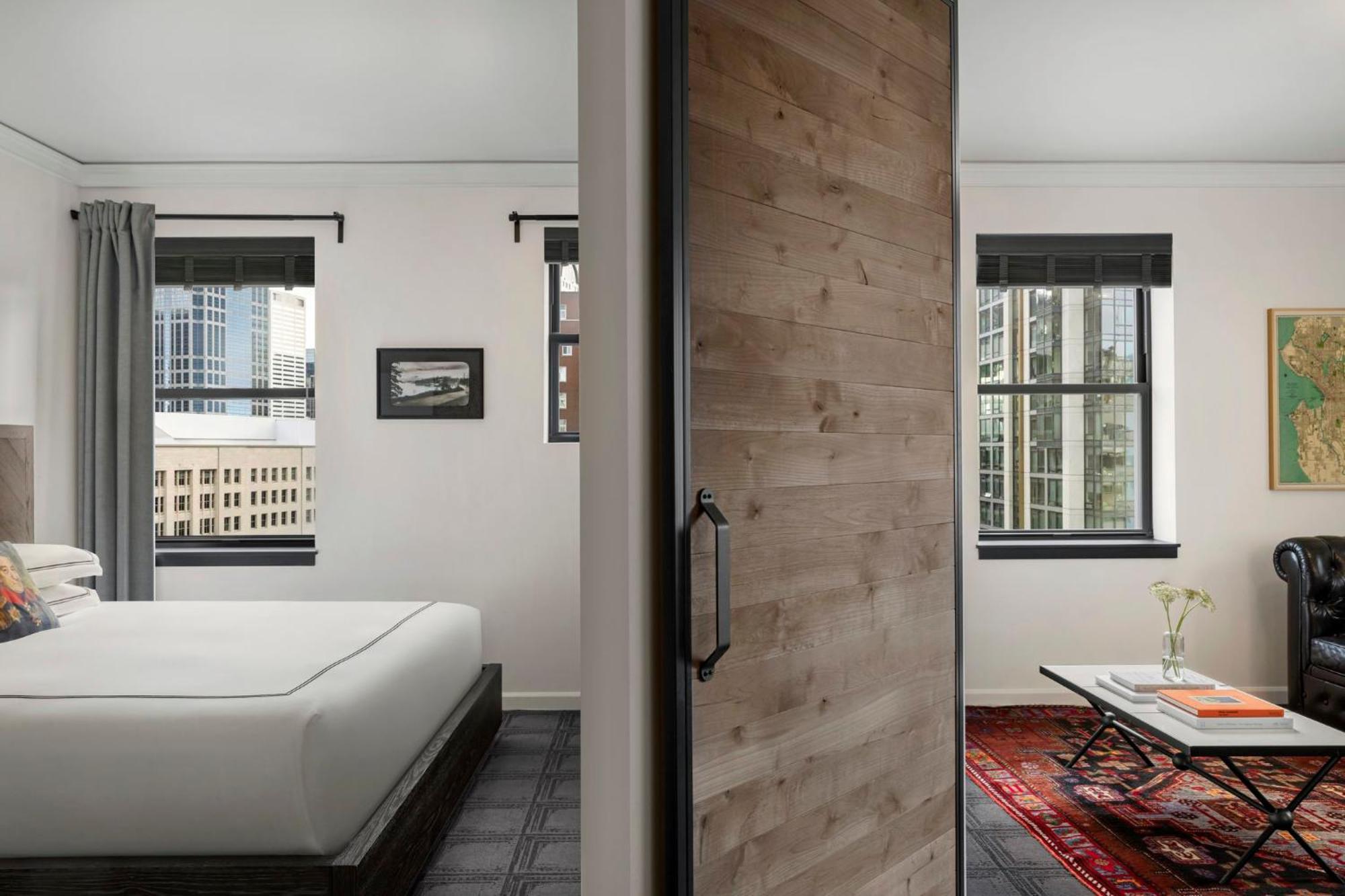 King Belltown Suite