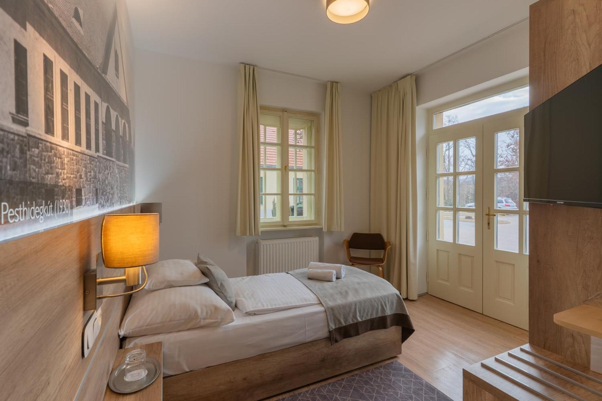 Comfort Single Room