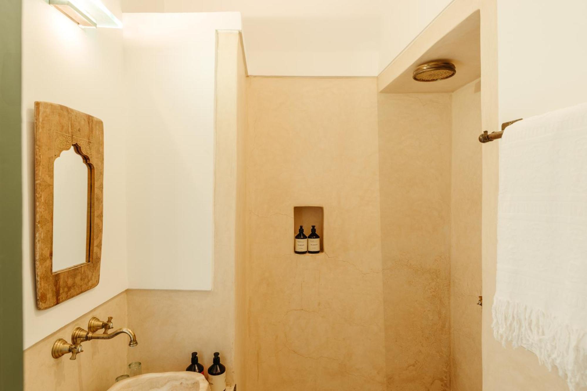 Berber Deluxe Room,1687455848:JPEG