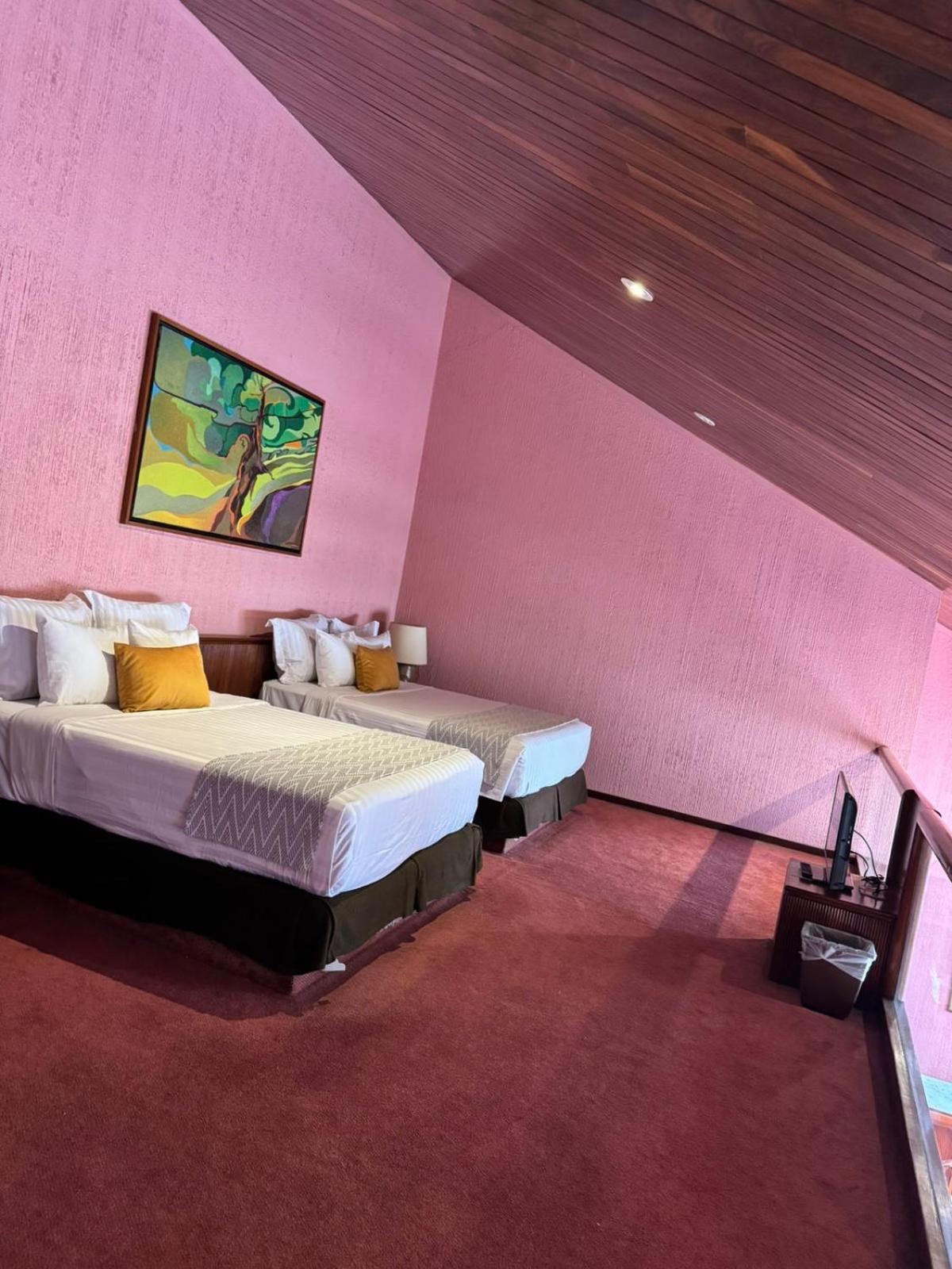 Standard Suite