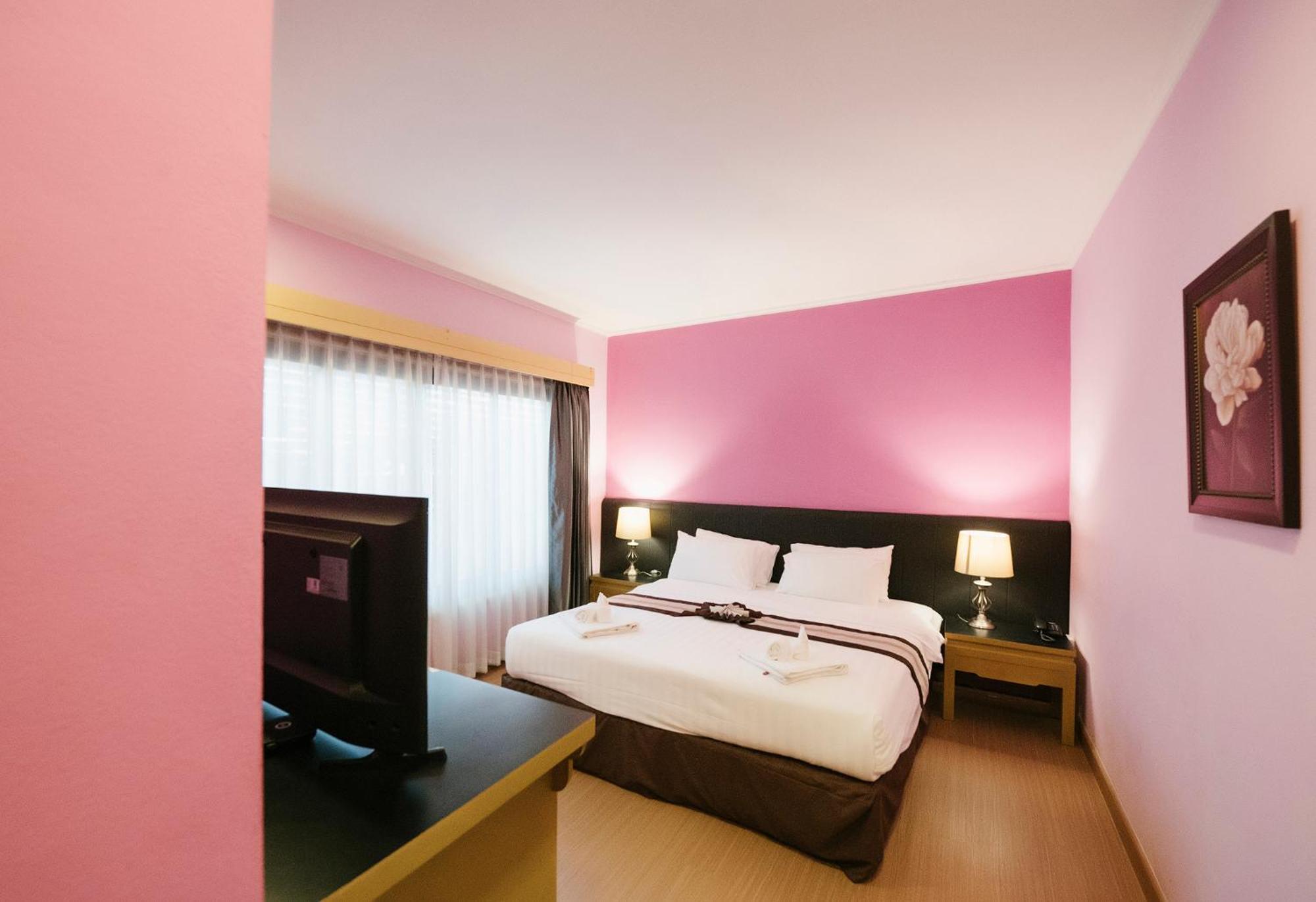 Two-Bedroom Suite