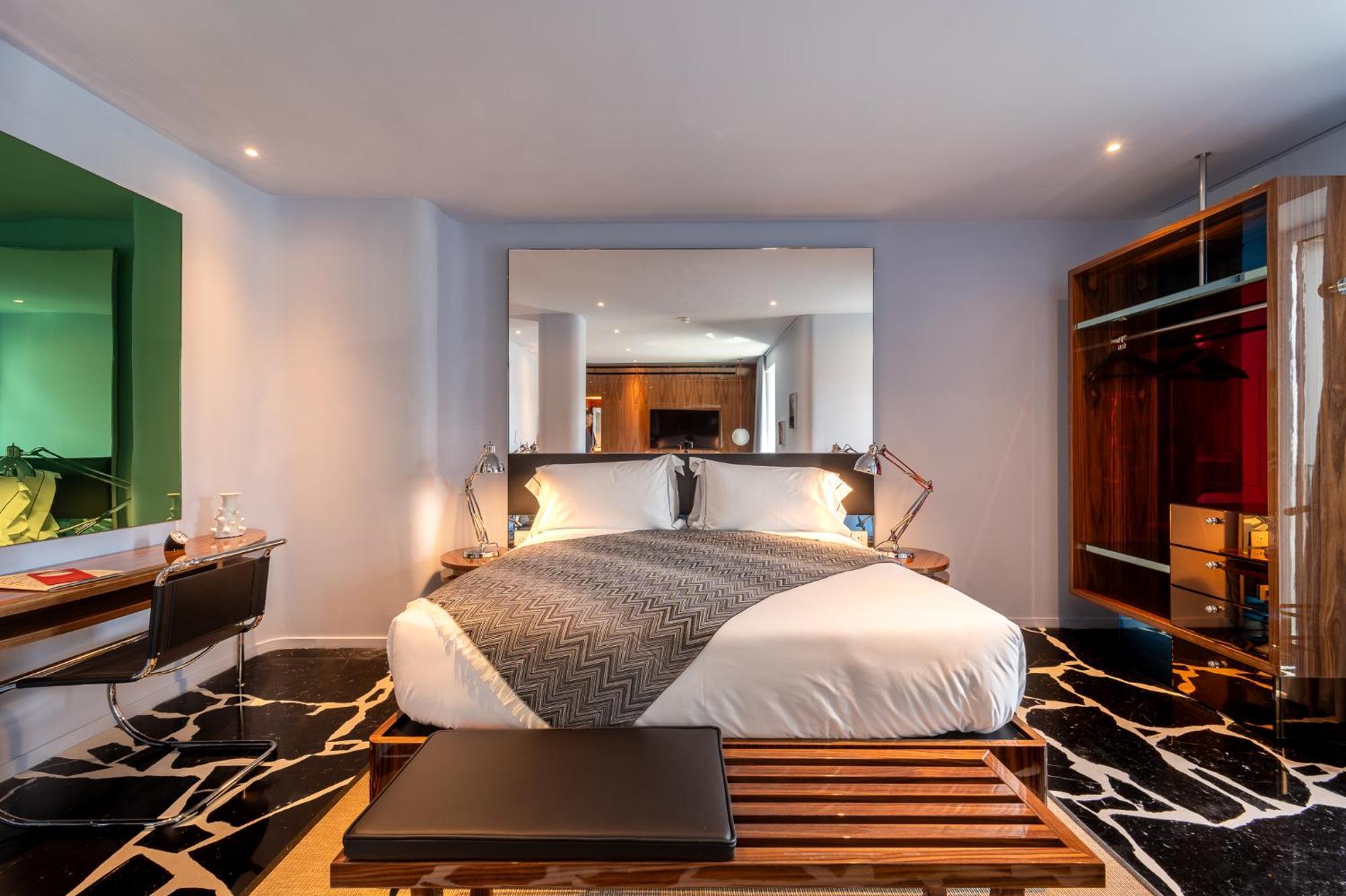 Junior Suite with Balcony