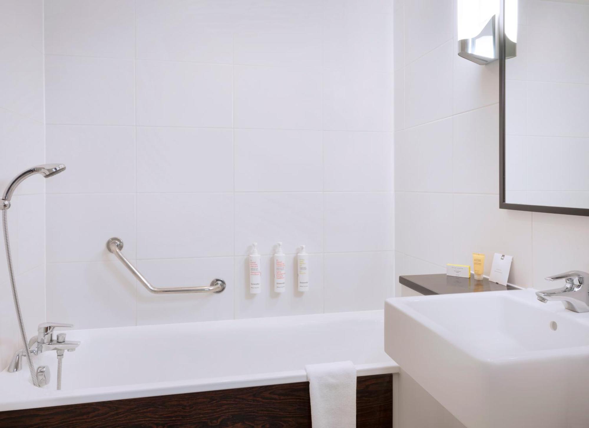 Classic Double Accessible Room