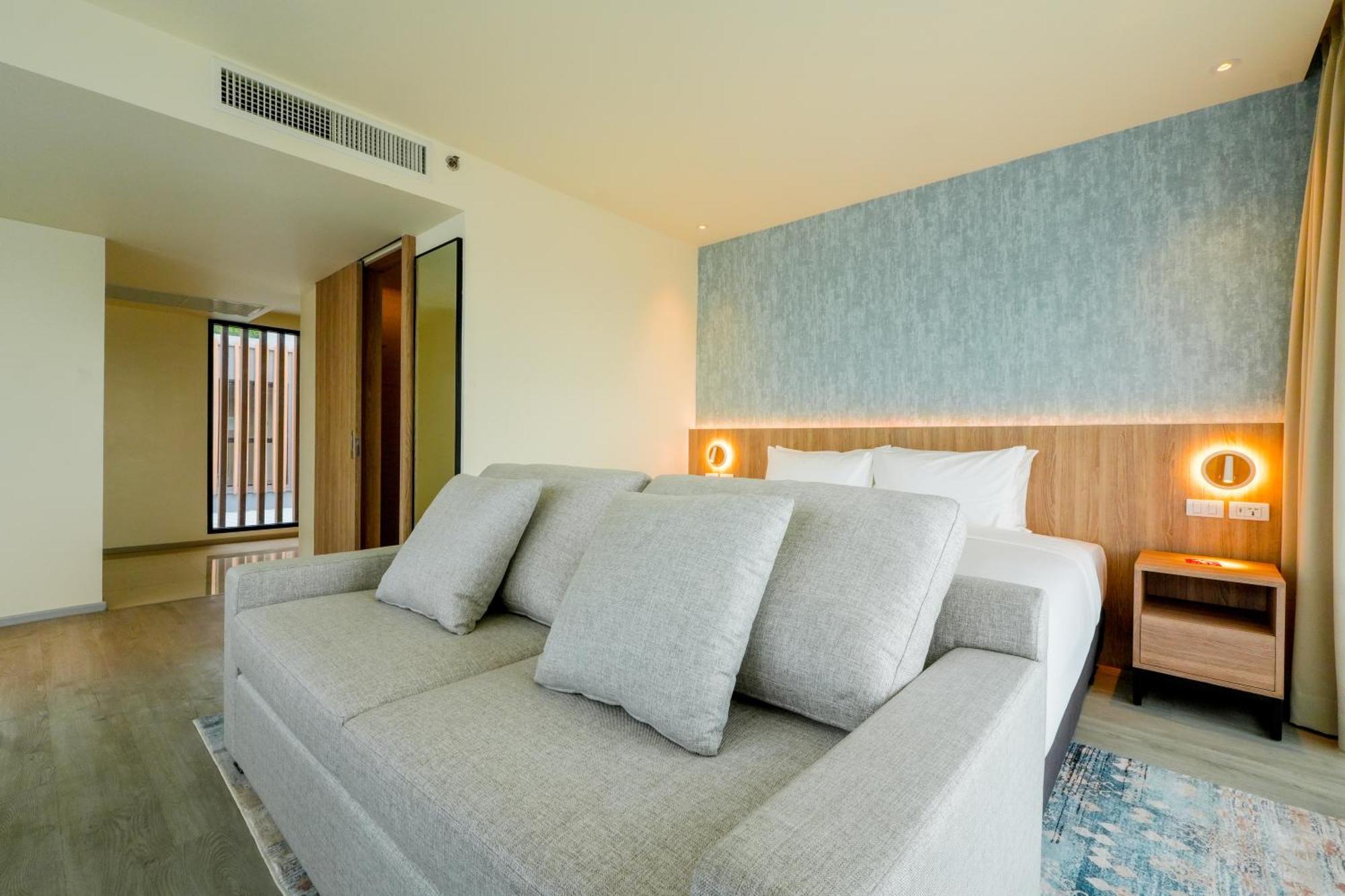 Suite with River View