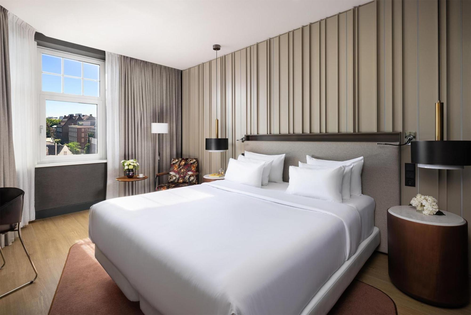 Superior View Room