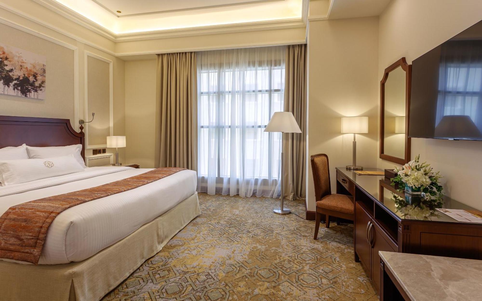 Standard King Room