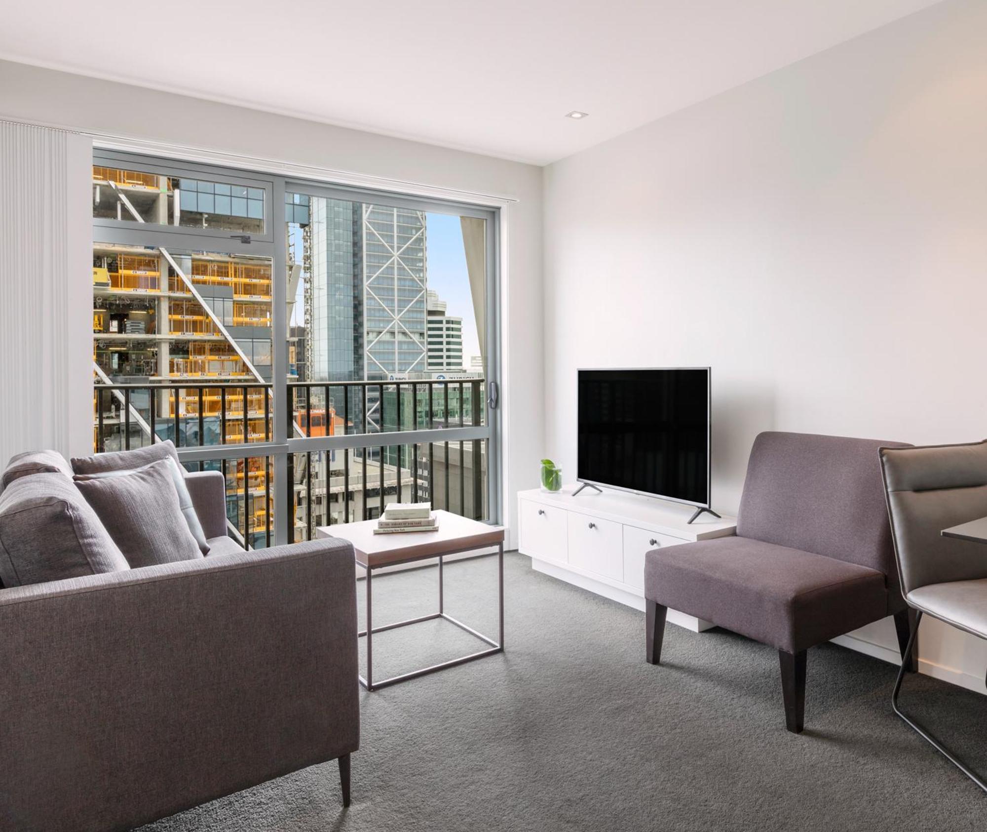 One-Bedroom Apartment with Harbor View