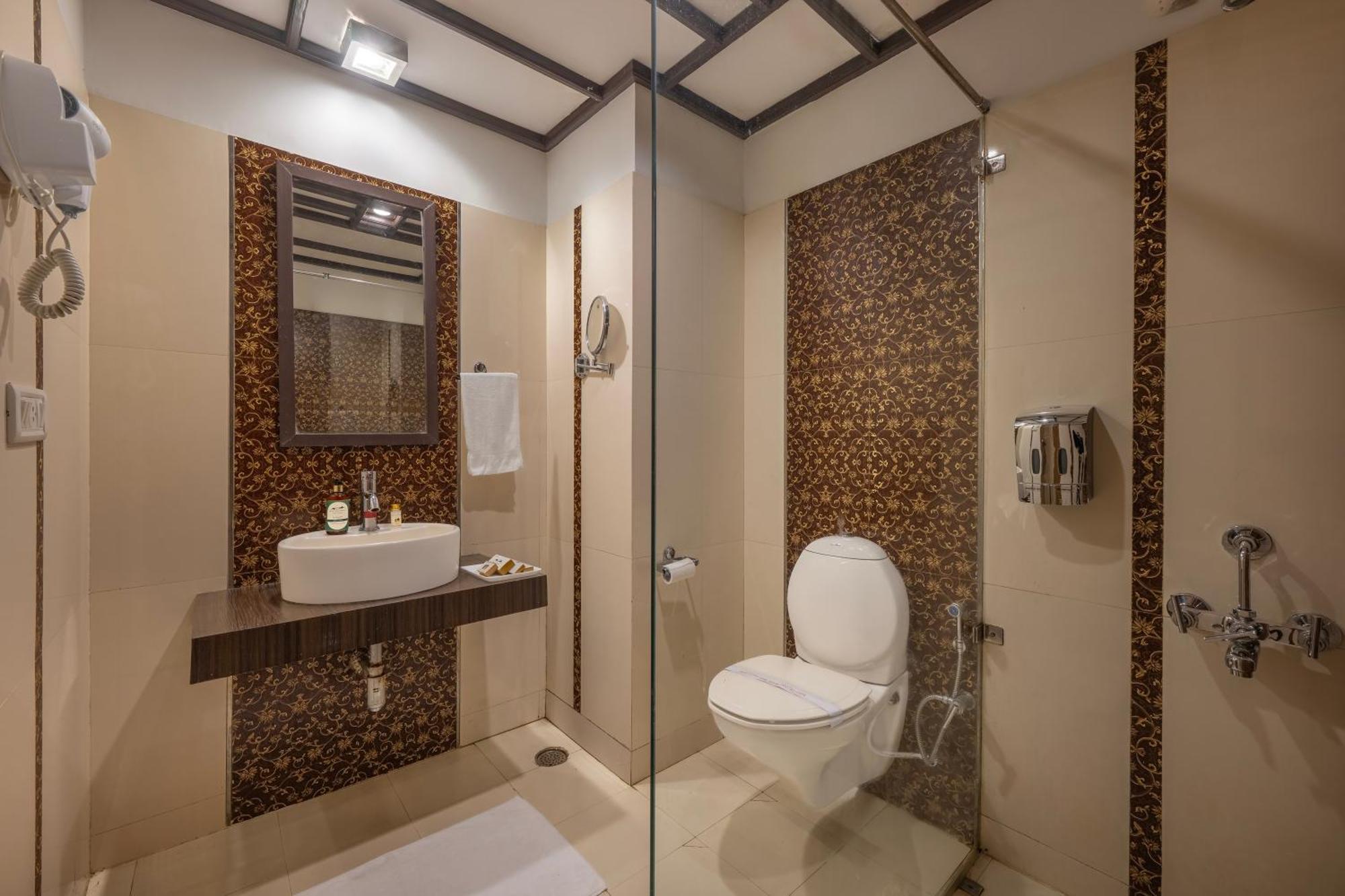Royal Double Room with Valley View